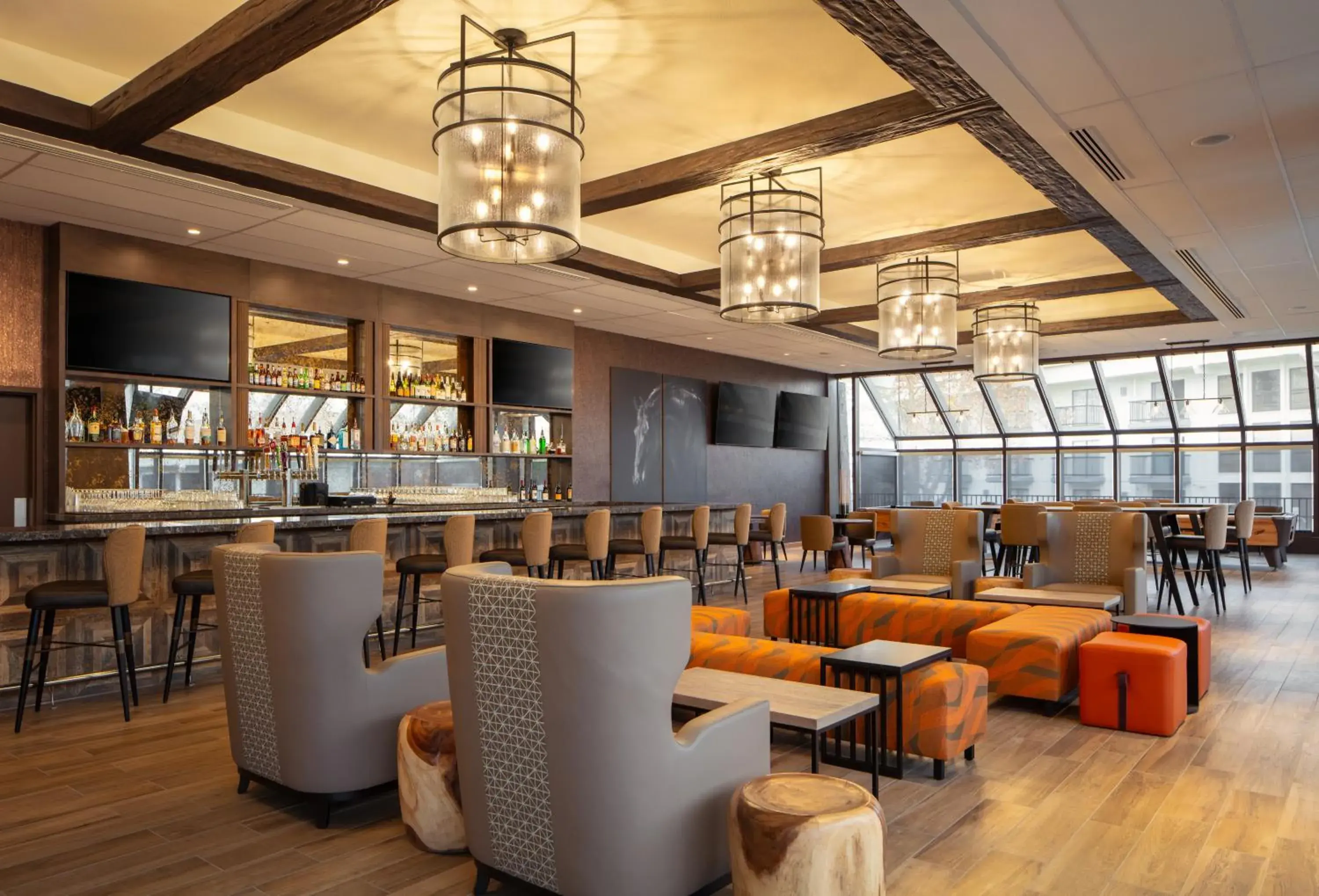 Restaurant/places to eat, Lounge/Bar in DoubleTree By Hilton Sacramento
