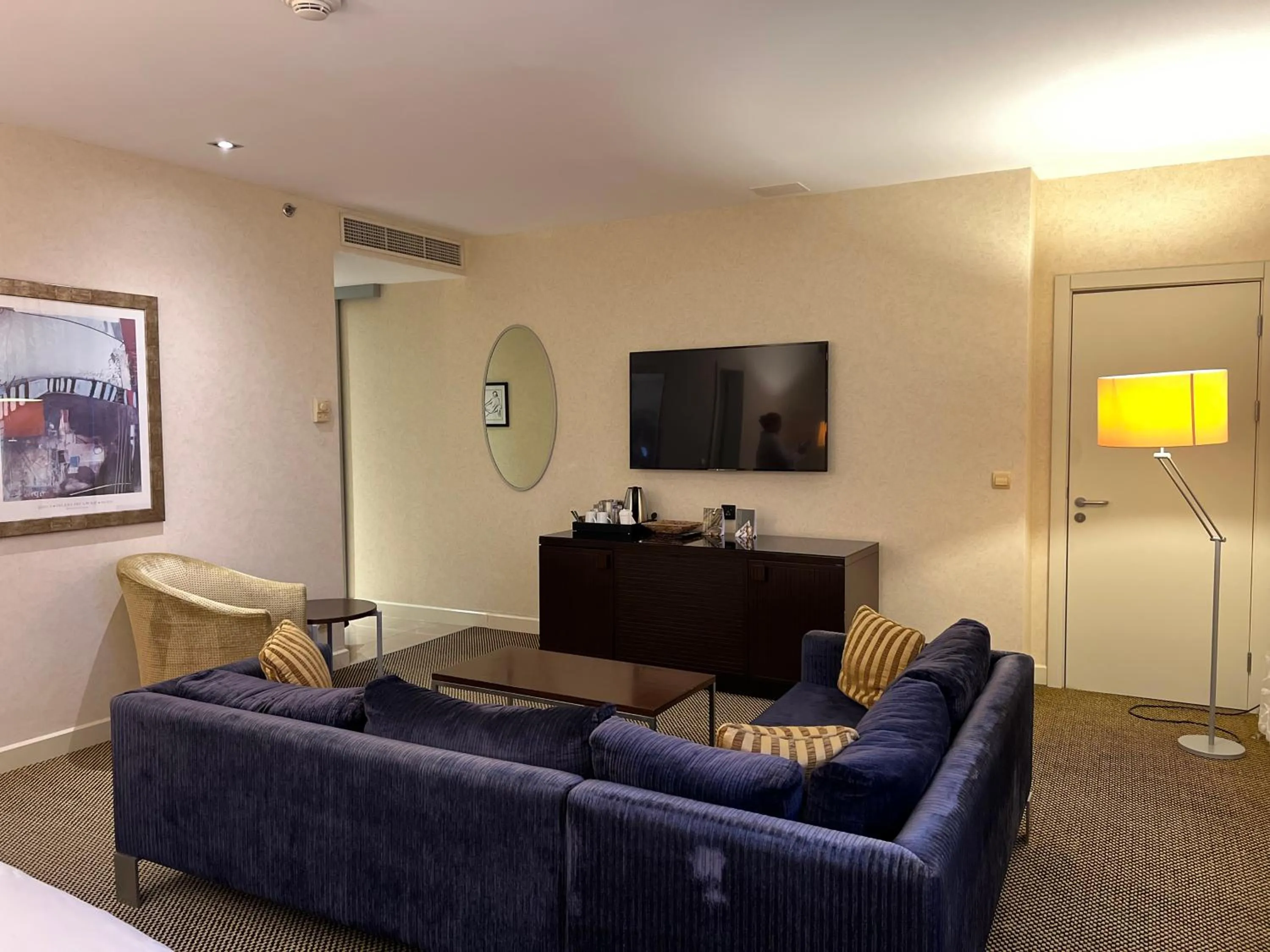 Seating area in Renaissance by Crystall