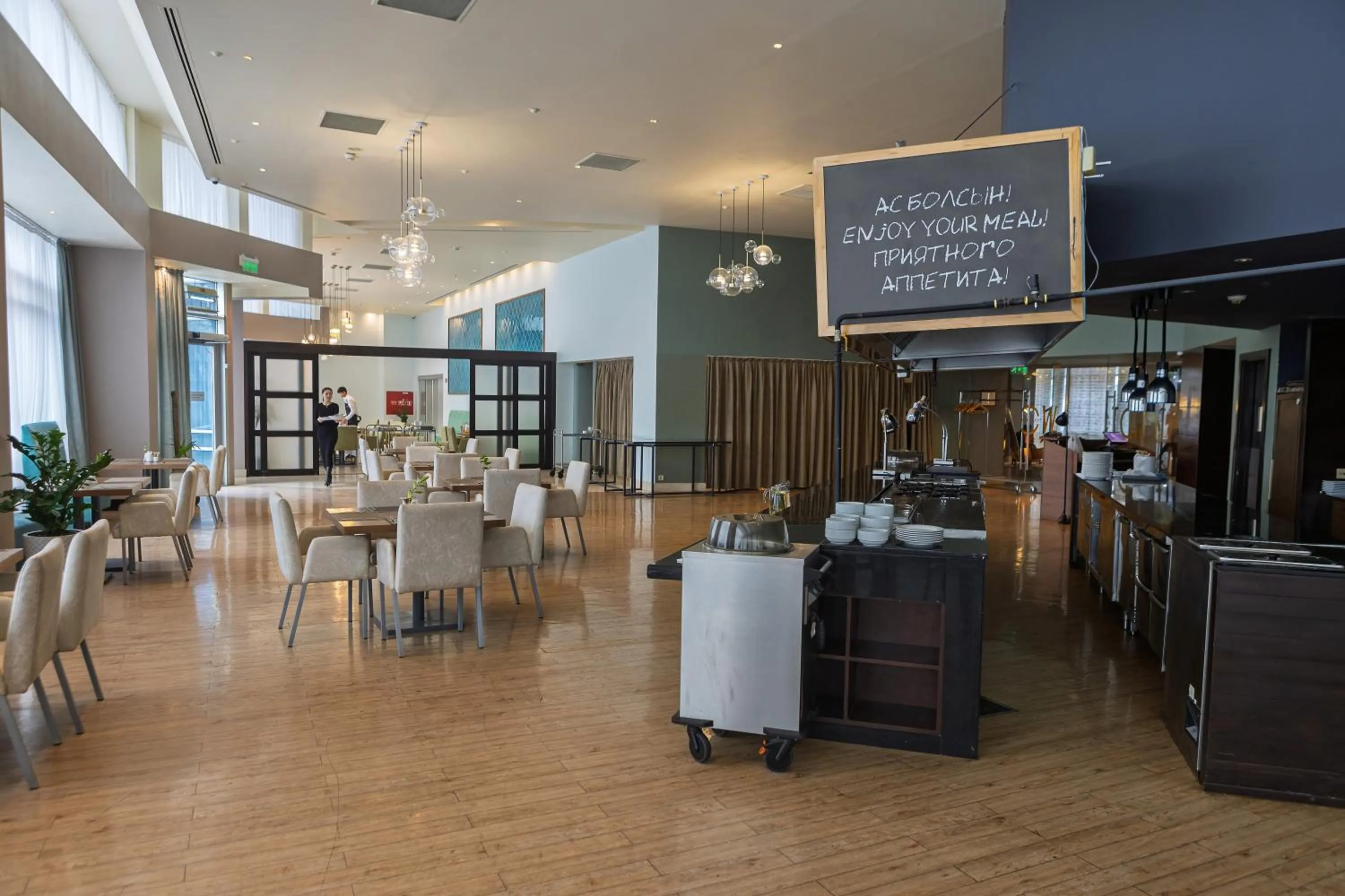 Restaurant/places to eat in Renaissance by Crystall