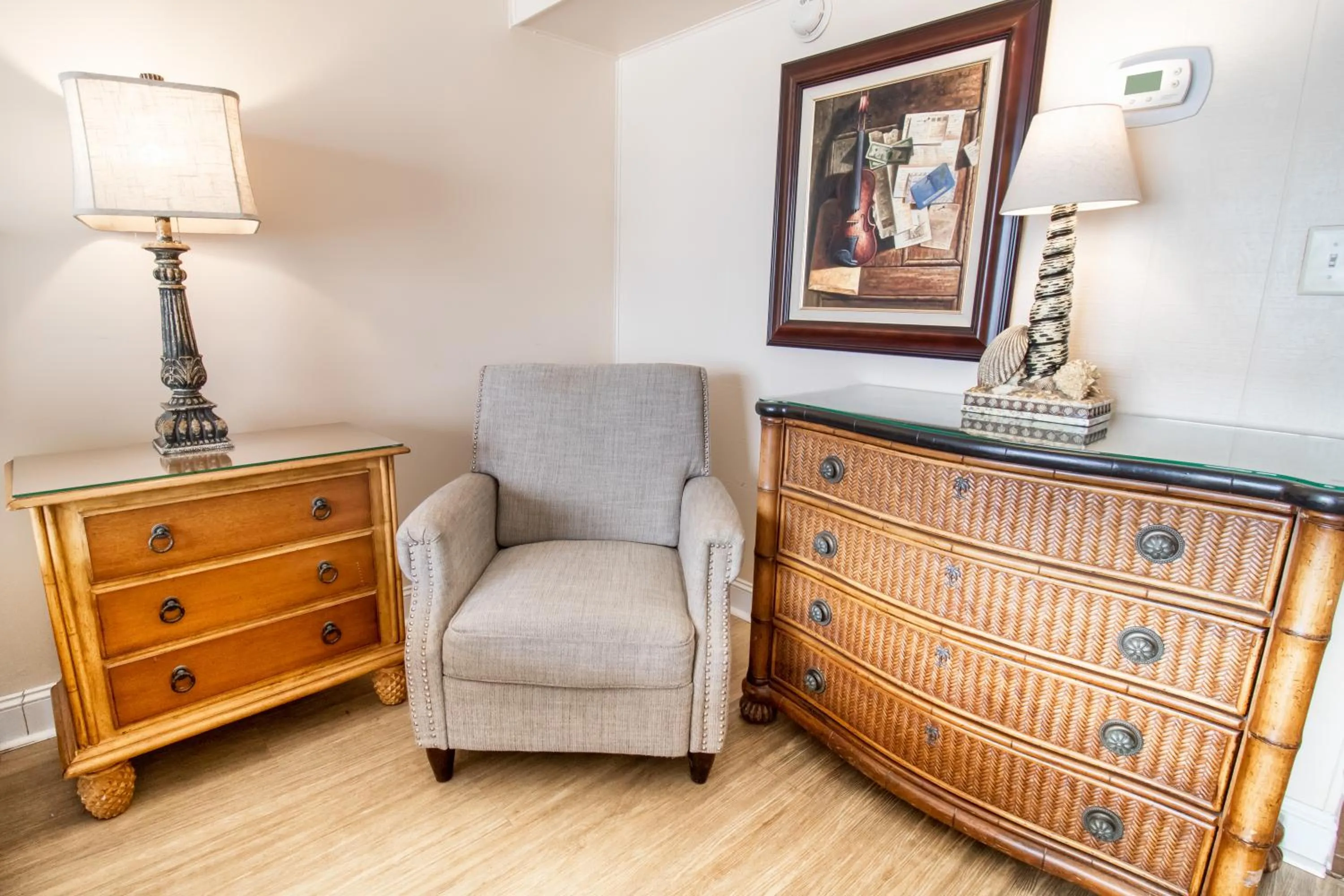 Seating area in Oceanfront Litchfield Inn