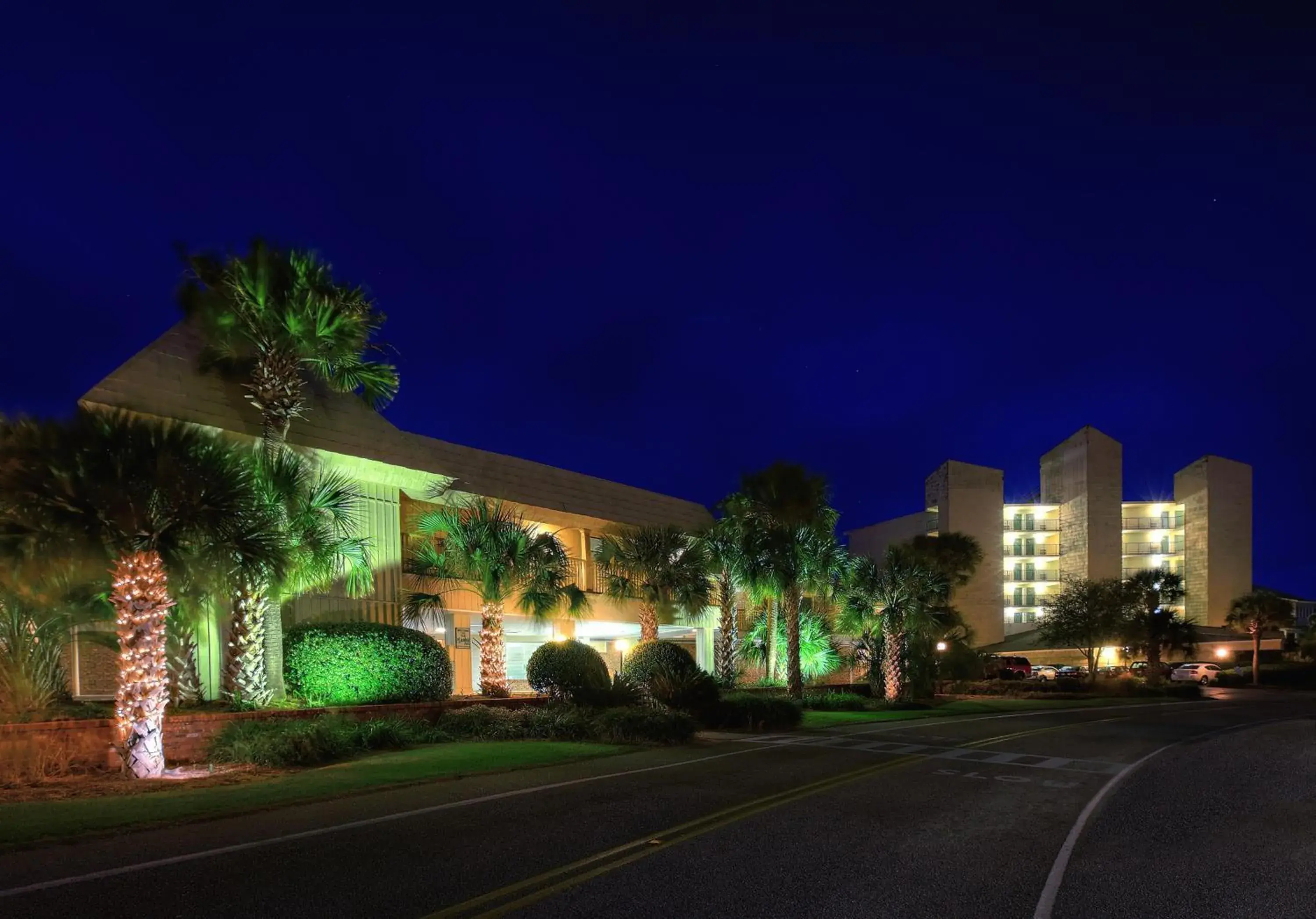 Property building in Oceanfront Litchfield Inn Property building in Oceanfront Litchfield Inn