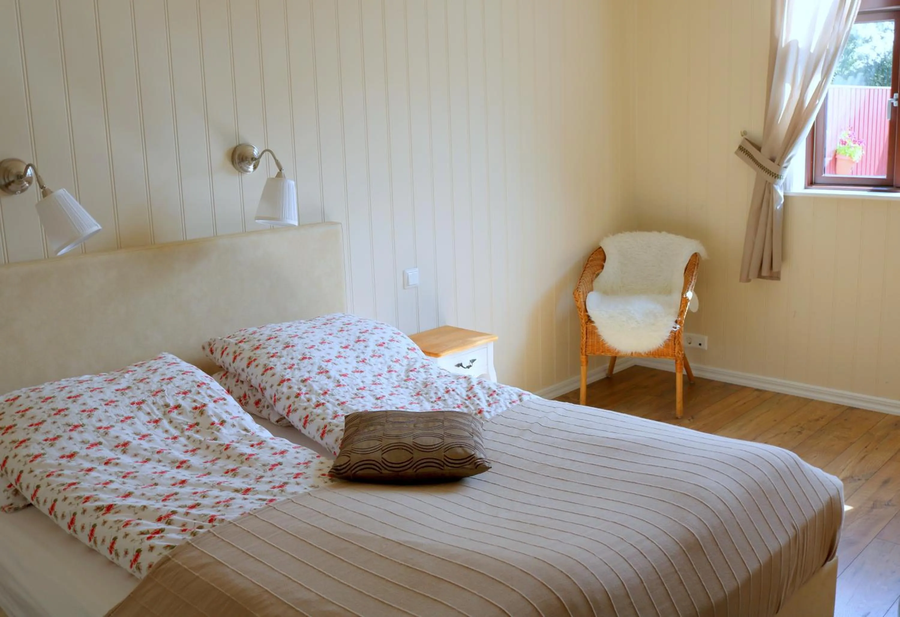 Bed in Sólheimahjáleiga Guesthouse