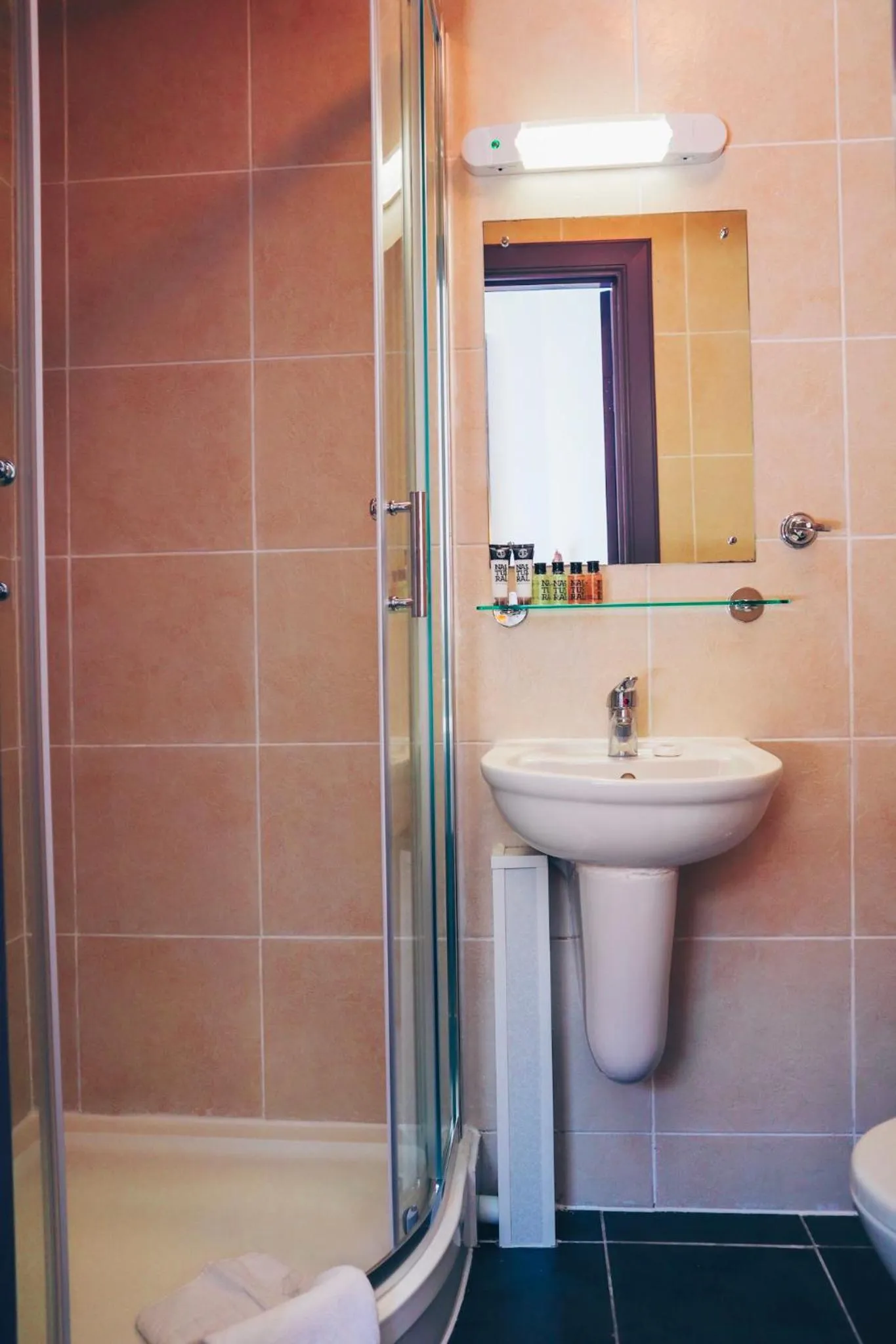 New Town Guest House (Adults Only)