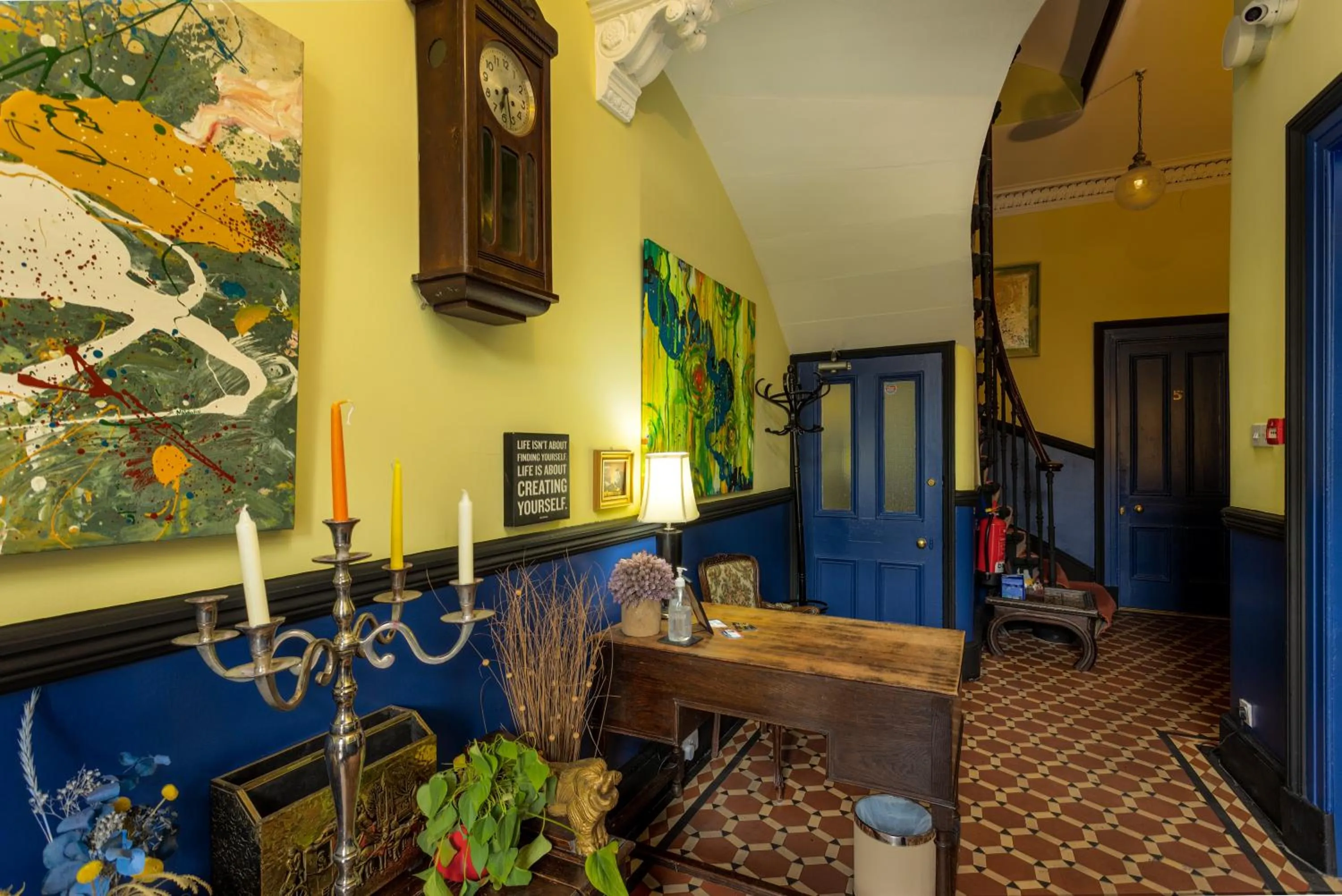 New Town Guest House (Adults Only)