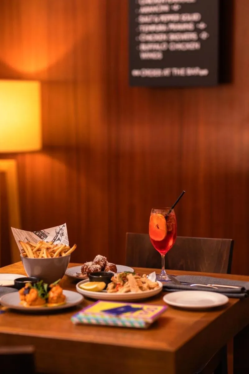 Lounge or bar in Sydney Harbour Hotel