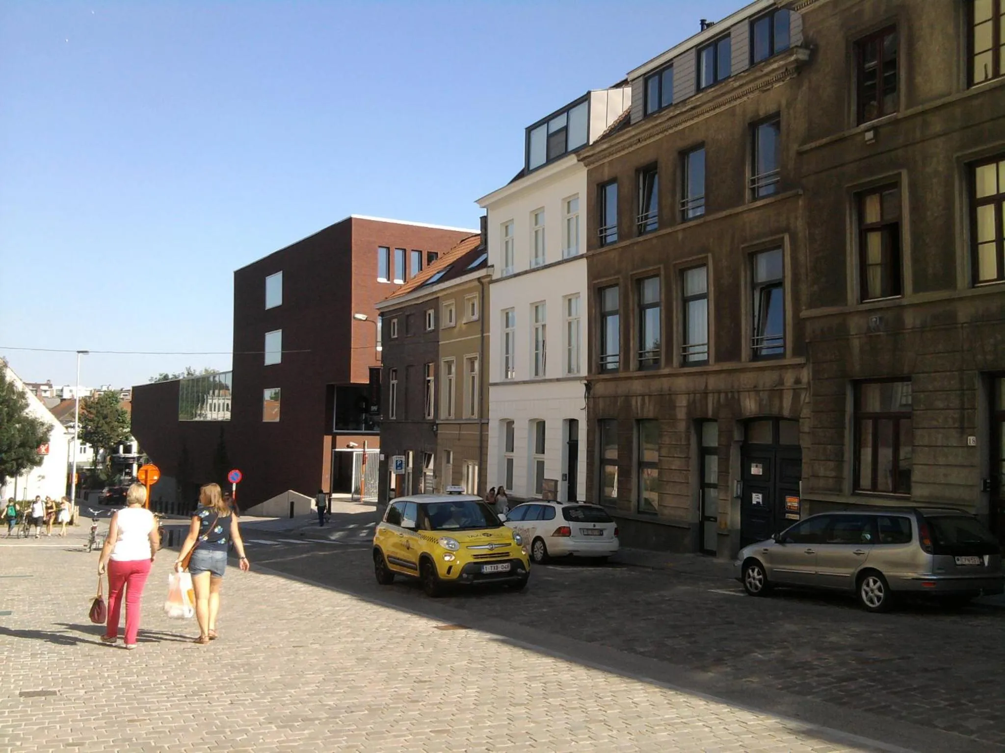 Facade/entrance in Designflats Gent