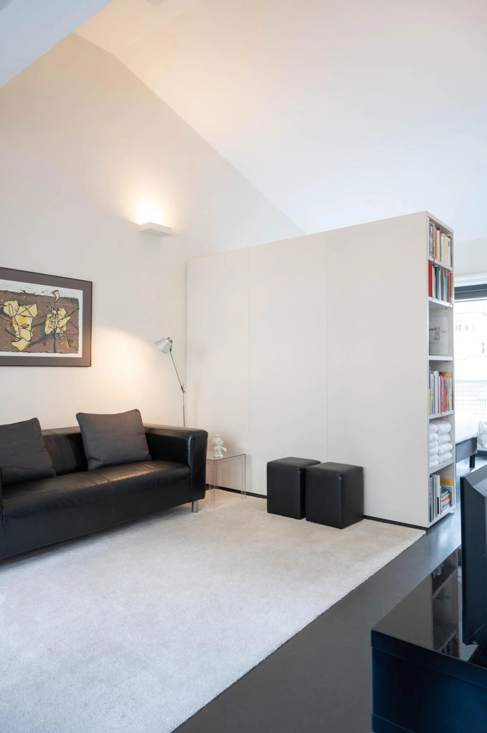 Library, Bed in Designflats Gent