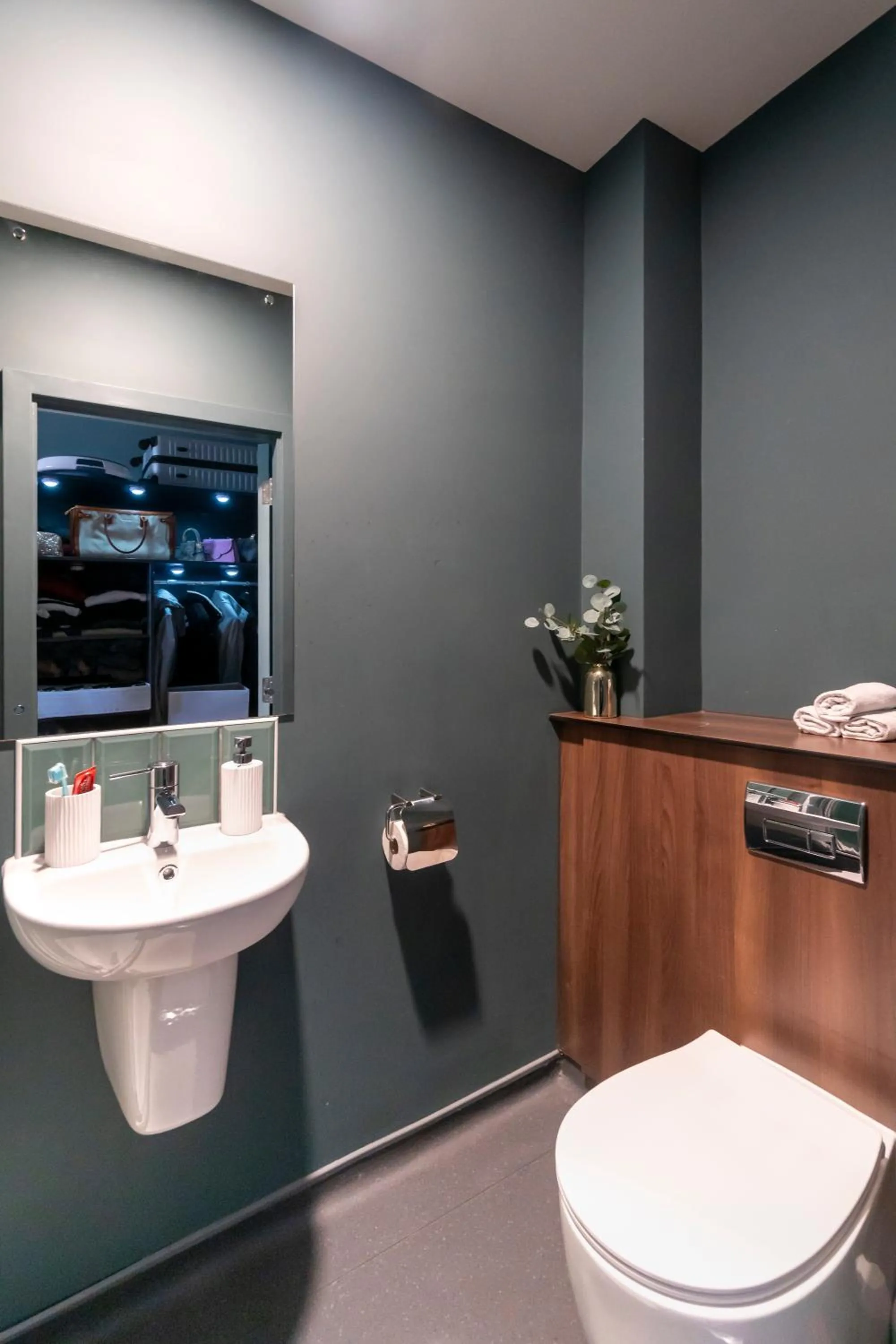 Bathroom in Copley Court