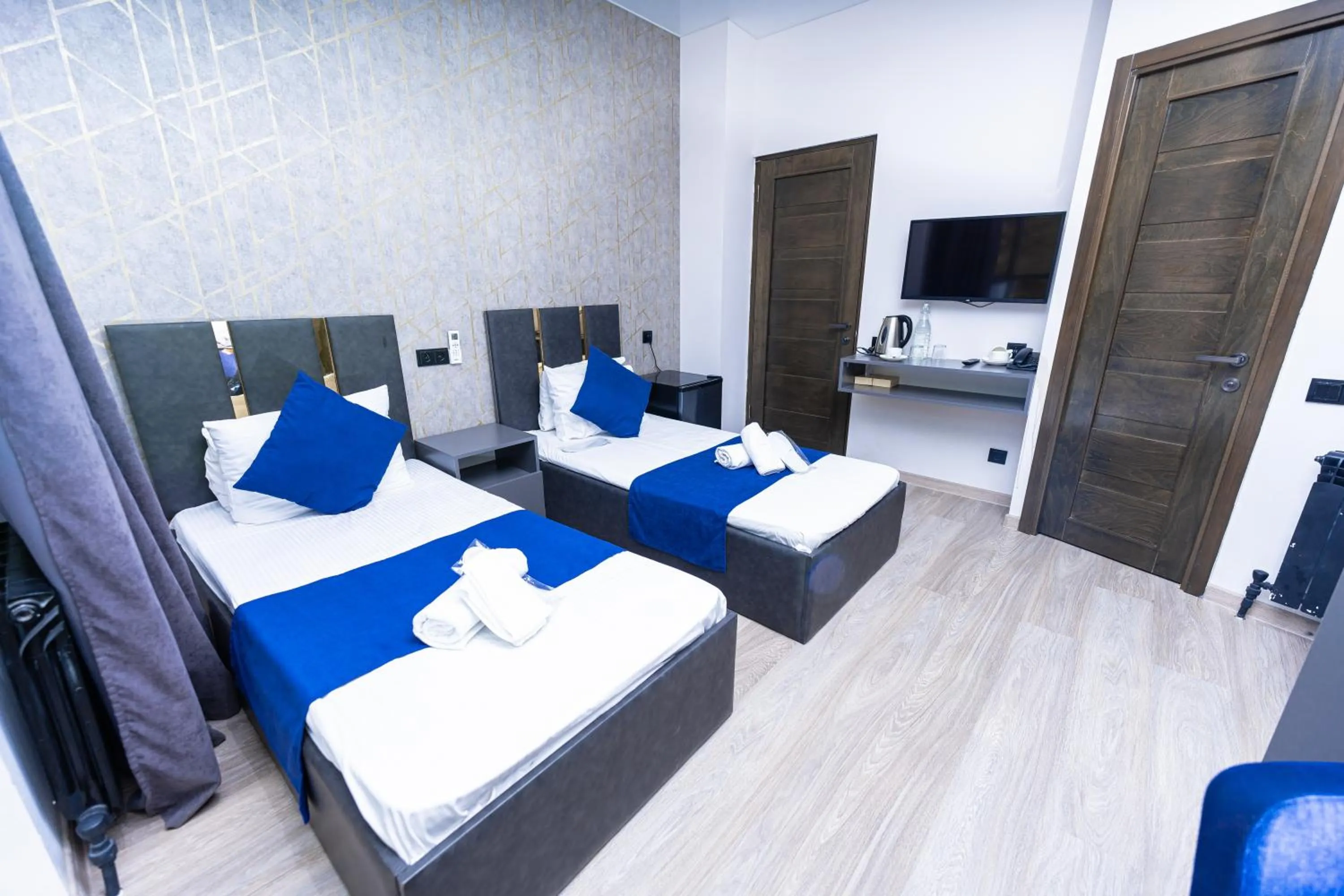 Bedroom, Bed in Nuryan Hotel Yerevan