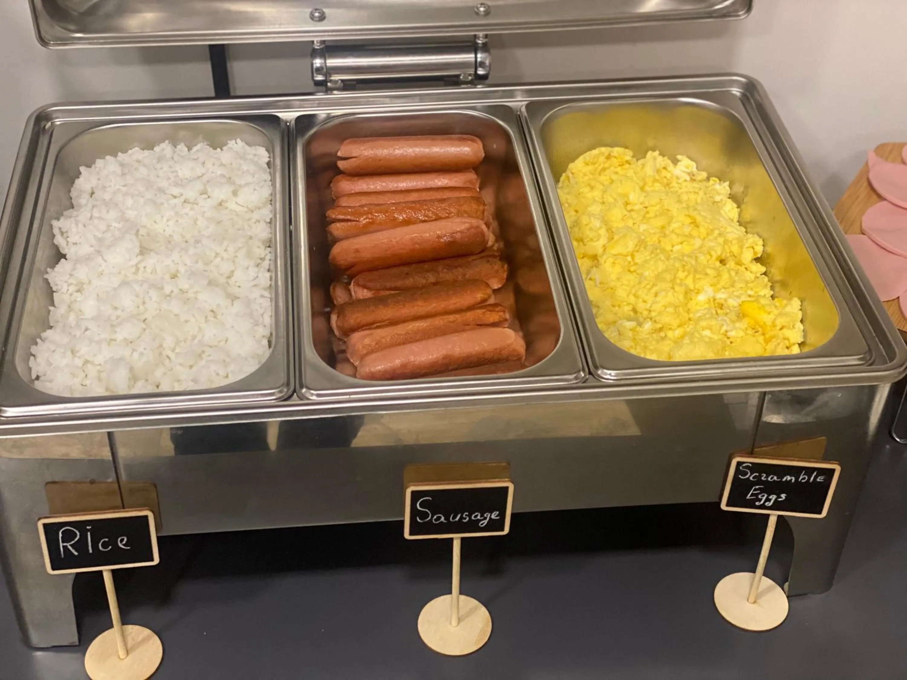 Food and drinks in Nuryan Hotel Yerevan