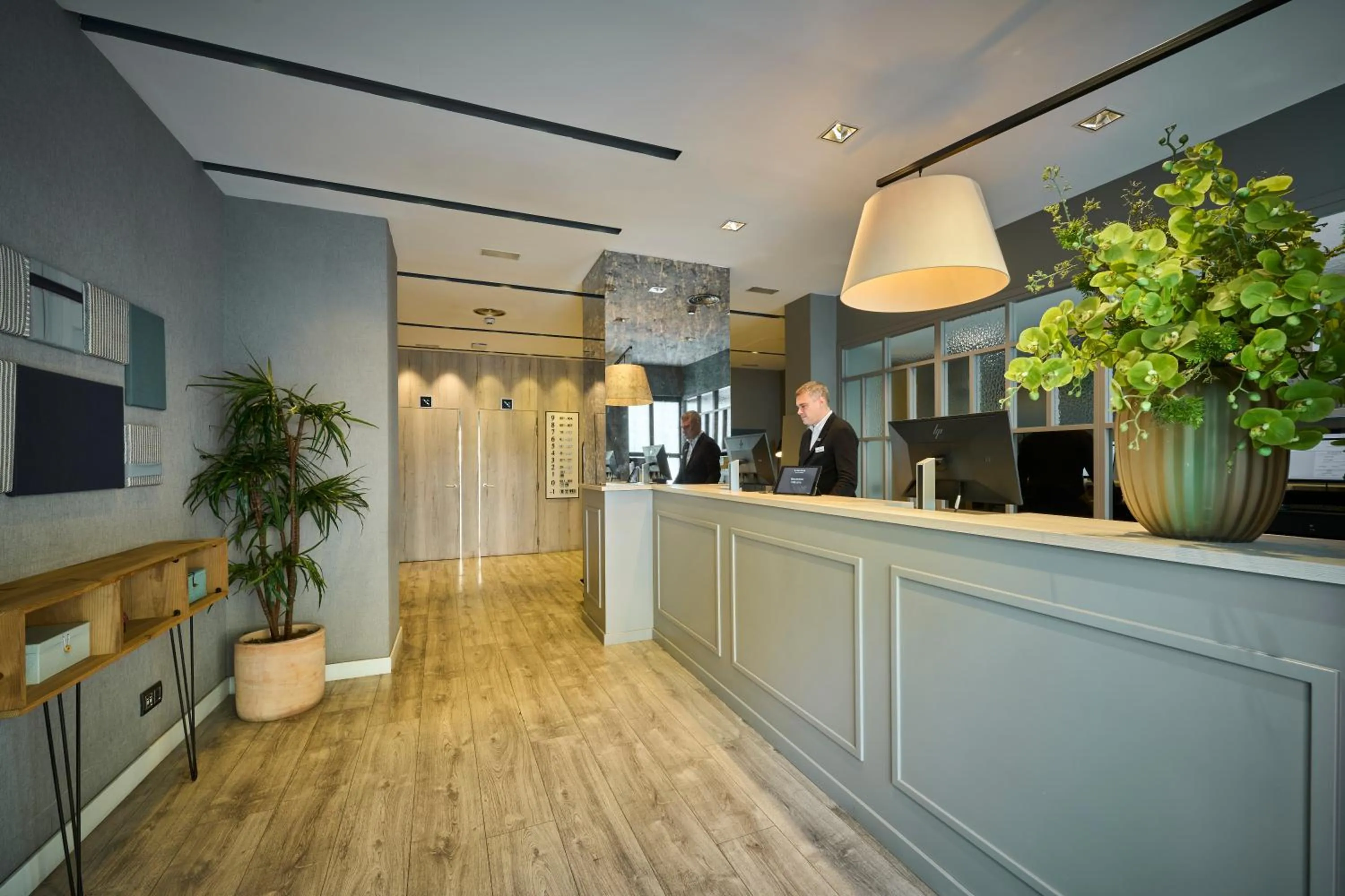 Lobby or reception in Catalonia Gran Via BCN