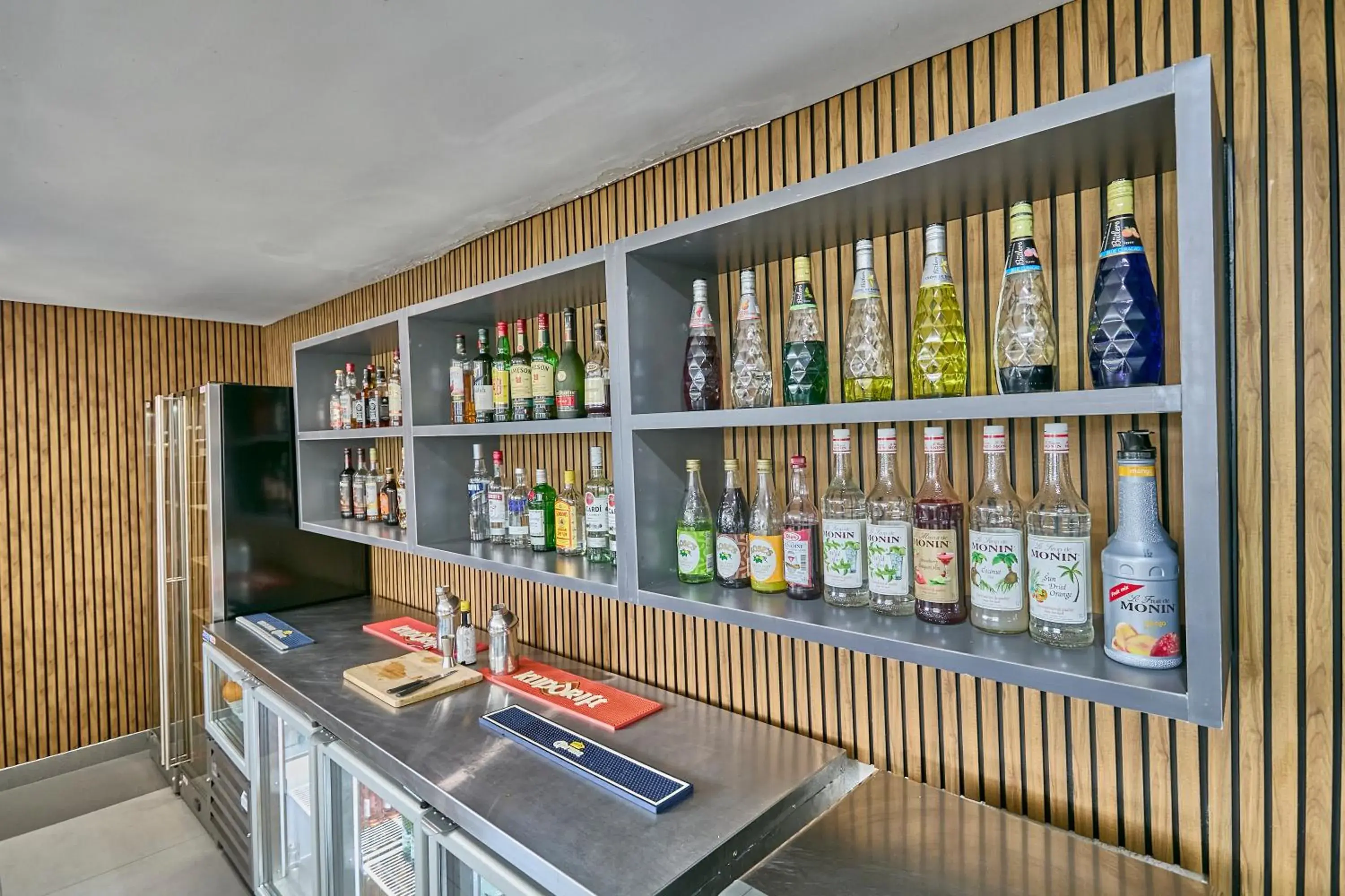 Lounge or bar in Travelodge Kasane Lounge or bar in Travelodge Kasane