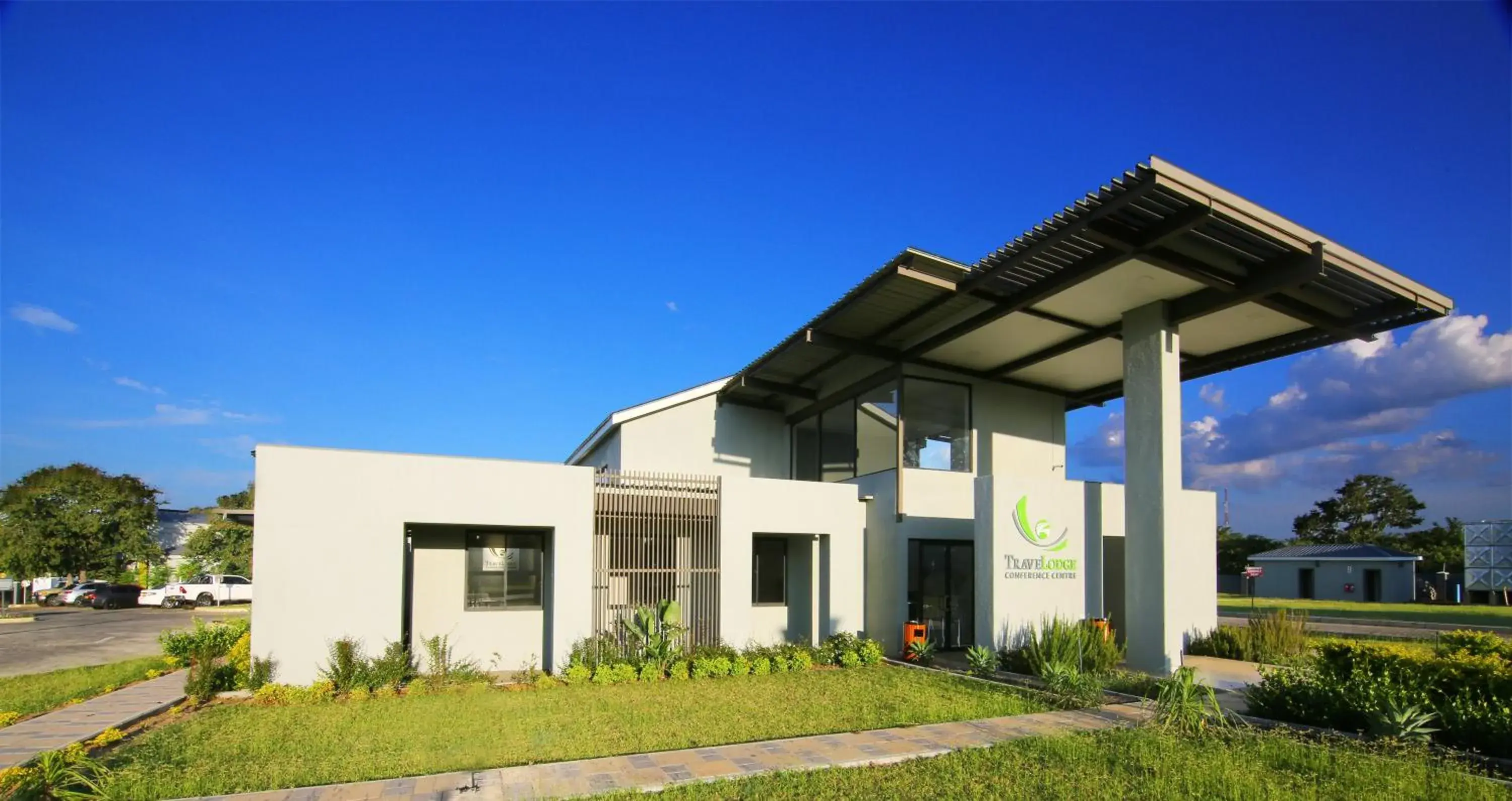 Facade/entrance in Travelodge Kasane Facade/entrance in Travelodge Kasane