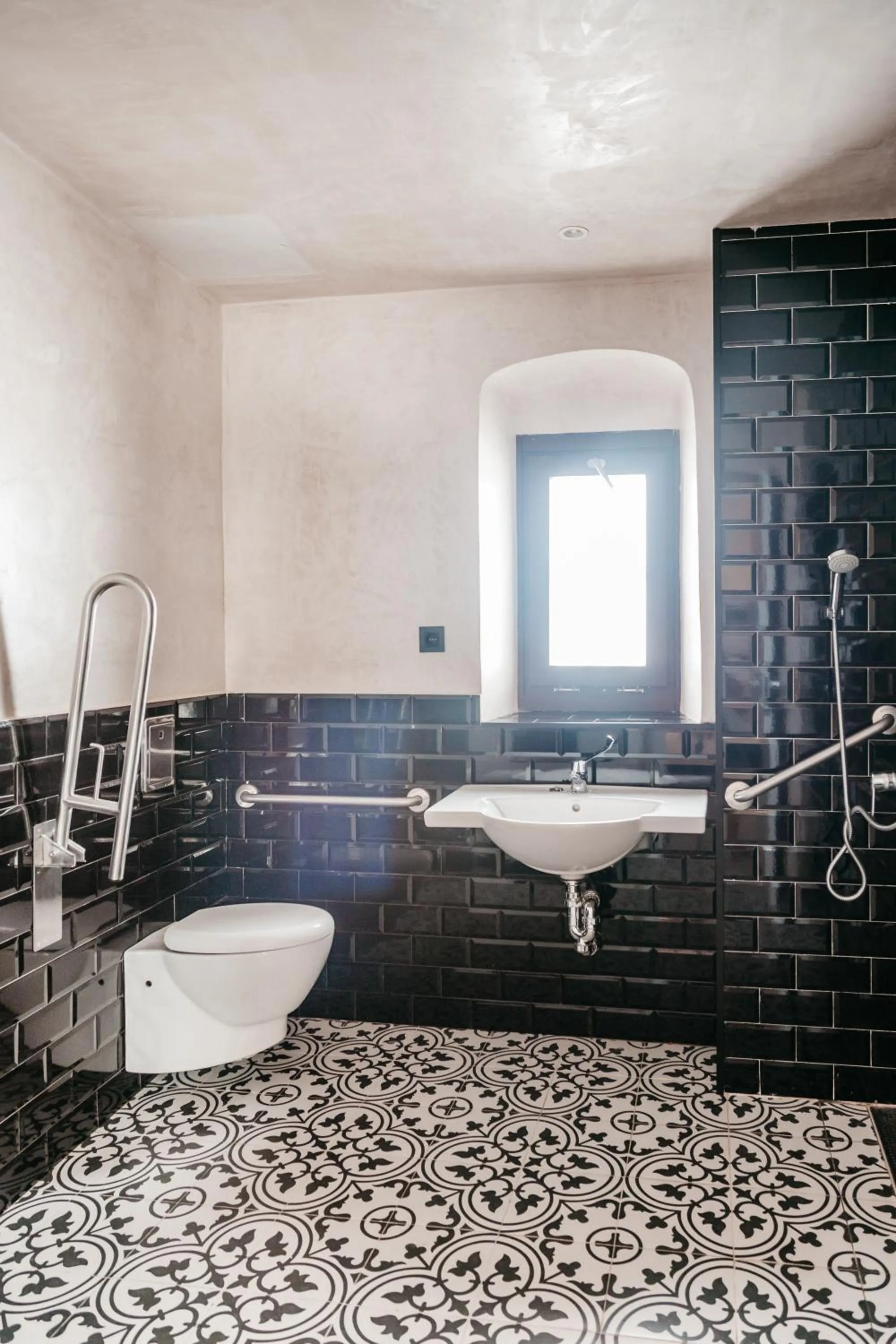 Toilet in ASTUTO Boutique Jerez - Adults Only