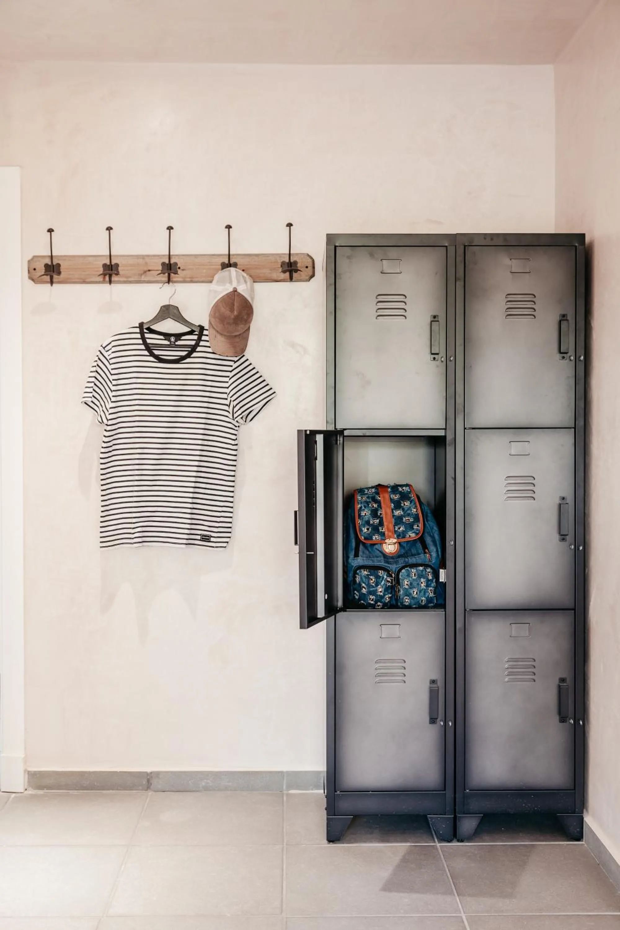 Decorative detail in ASTUTO Boutique Jerez - Adults Only