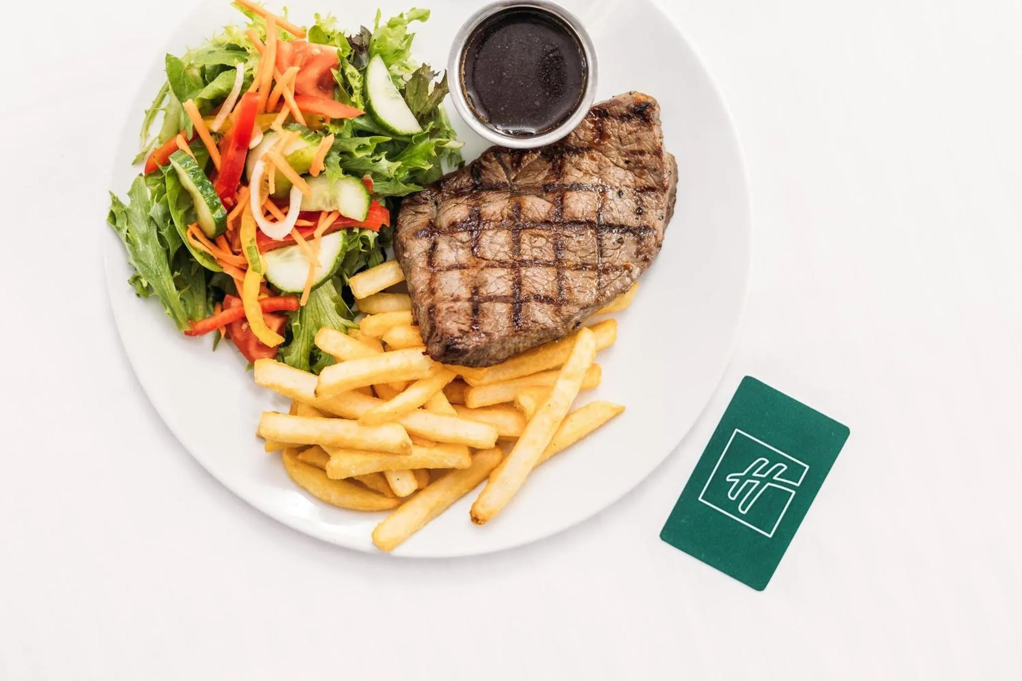 Restaurant/places to eat in Holiday Inn Sydney Potts Point