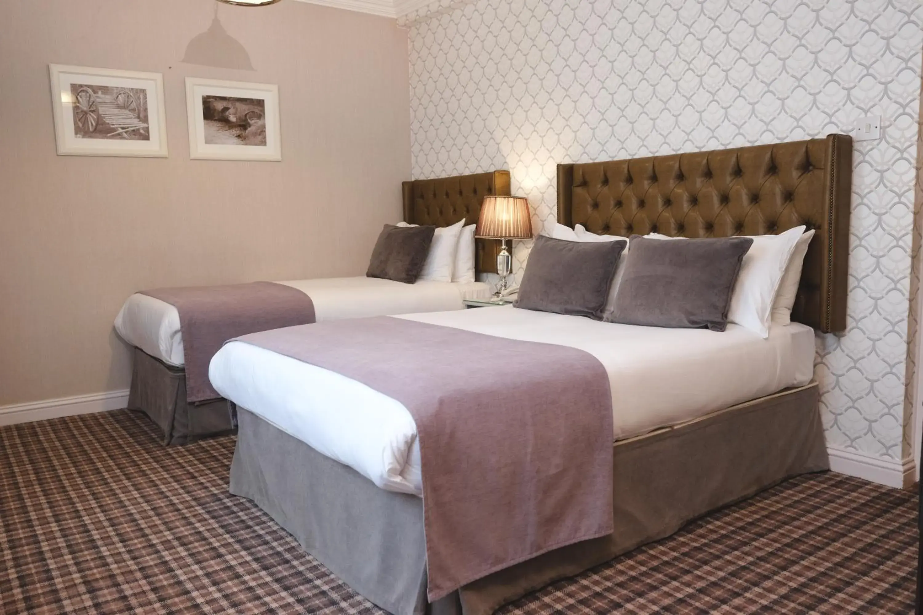 Twin Room in Dooly's Hotel Twin Room in Dooly's Hotel