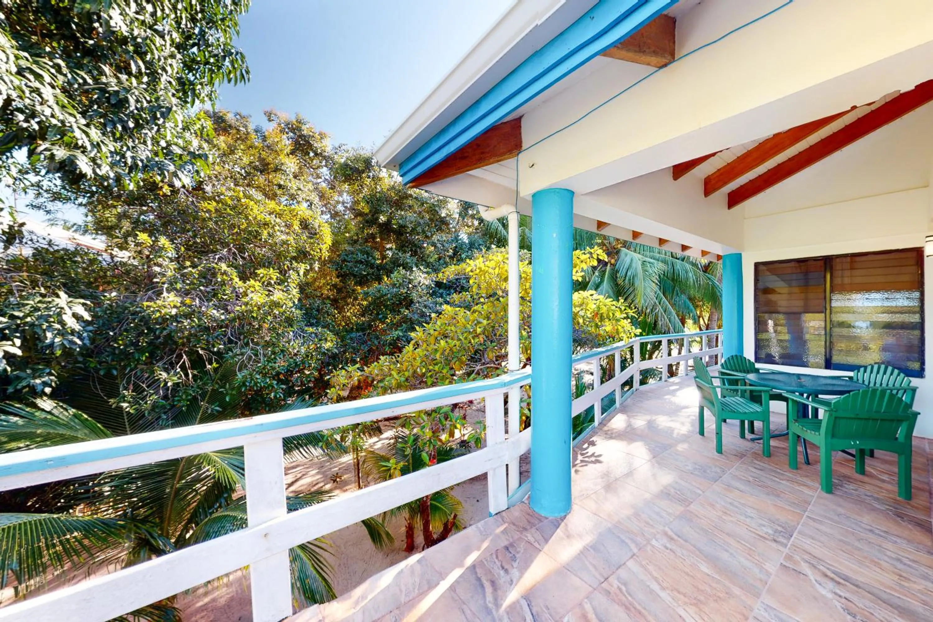 Condo #27 @ Beachside Villas