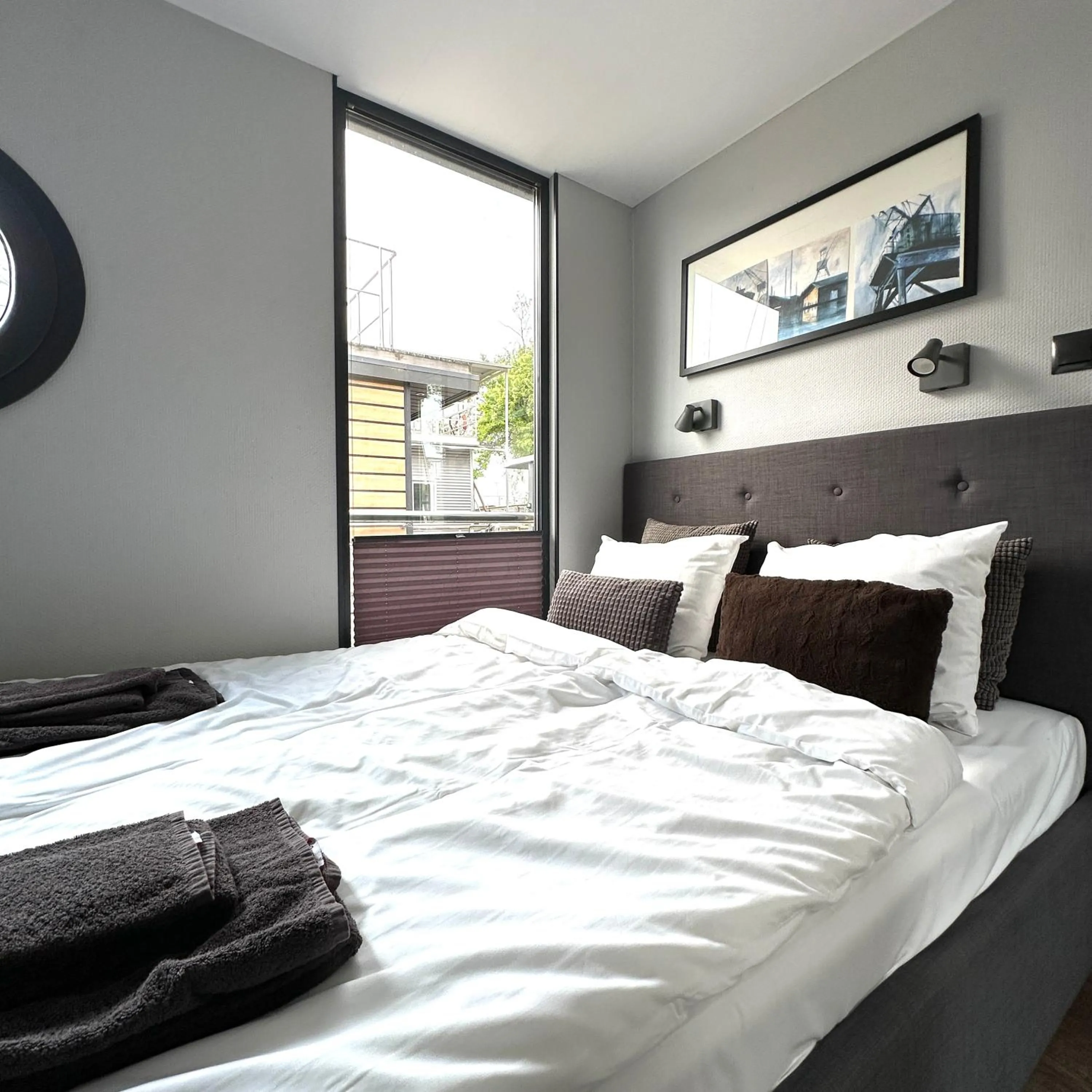 Bed in La Mare Resort