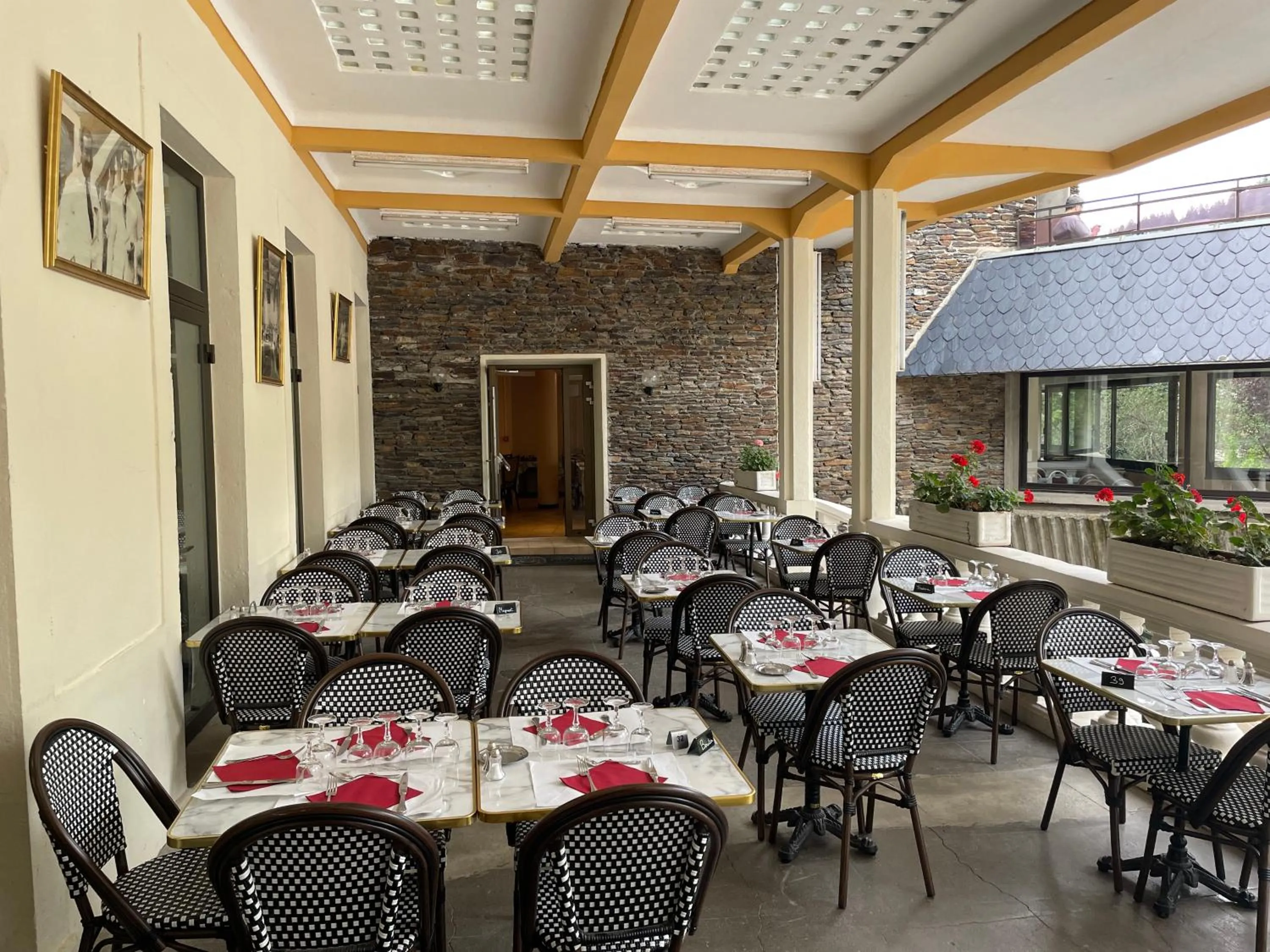 Patio in Grand Hôtel du Parc