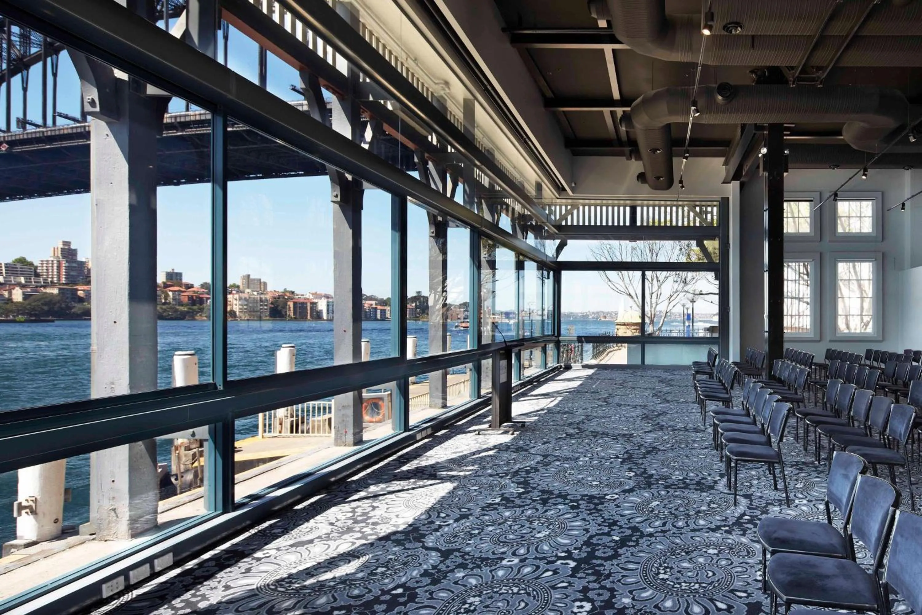 Entertainment in Pier One Sydney Harbour, Autograph Collection