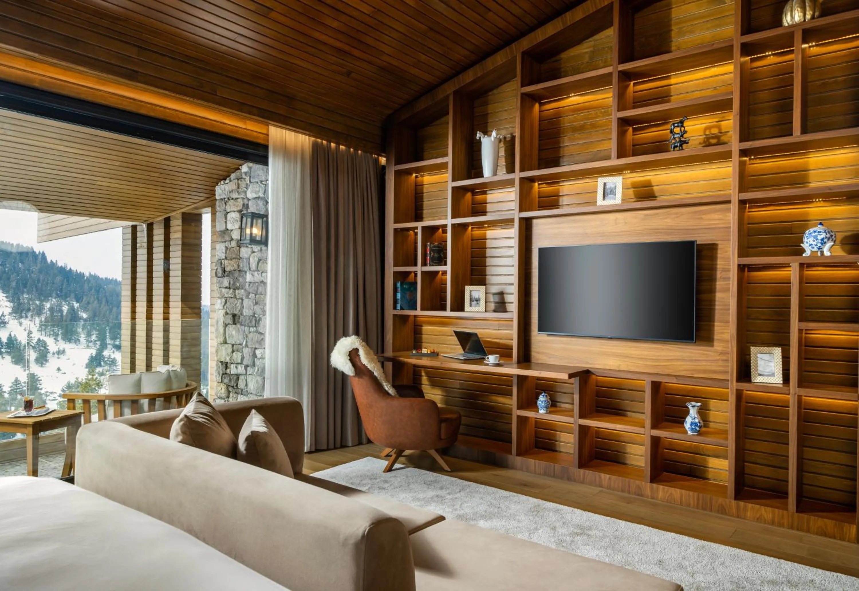 Photo of the whole room, Bed in Kaya Palazzo Ski & Mountain Resort