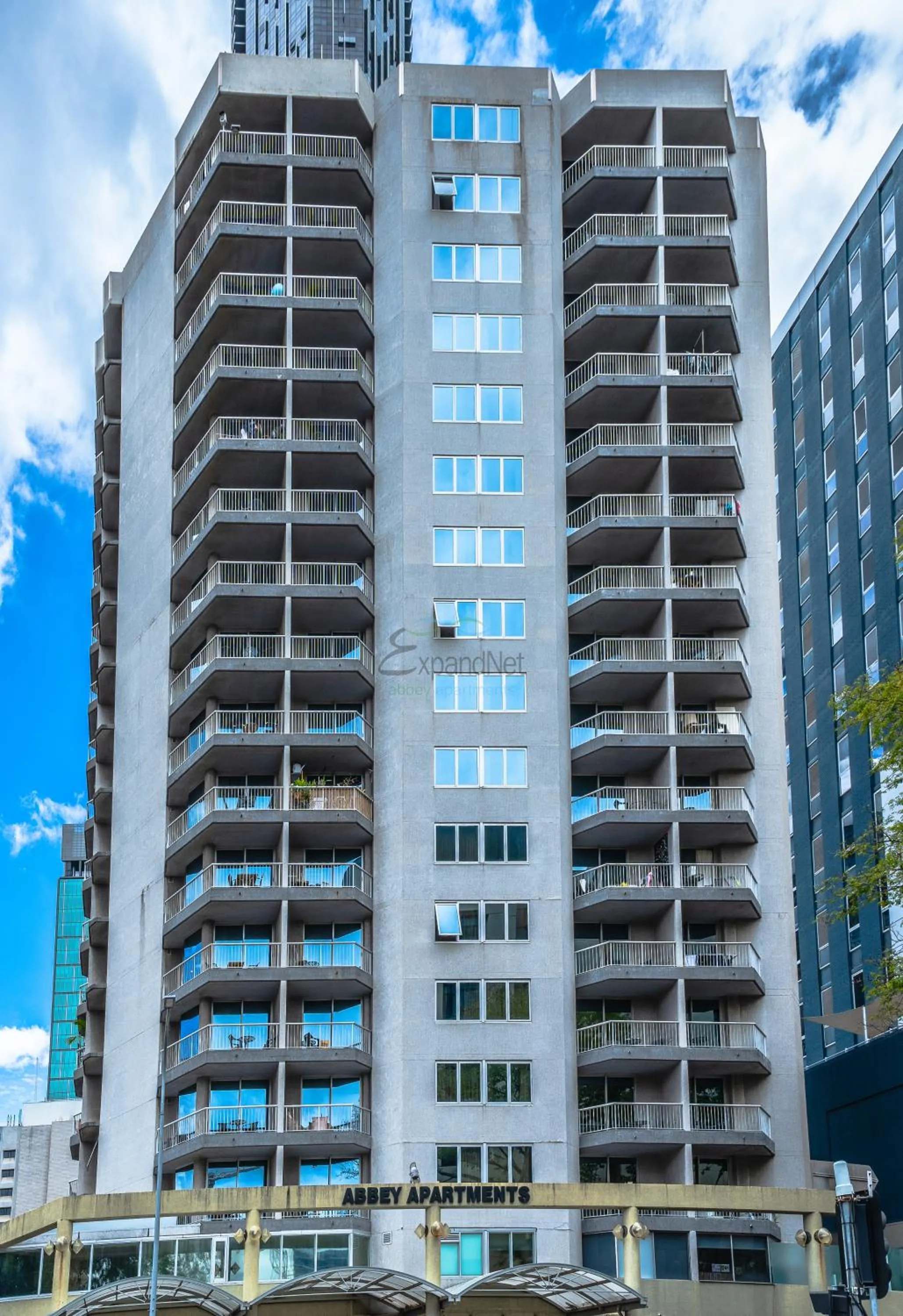 Abbey On Roma Hotel & Apartments