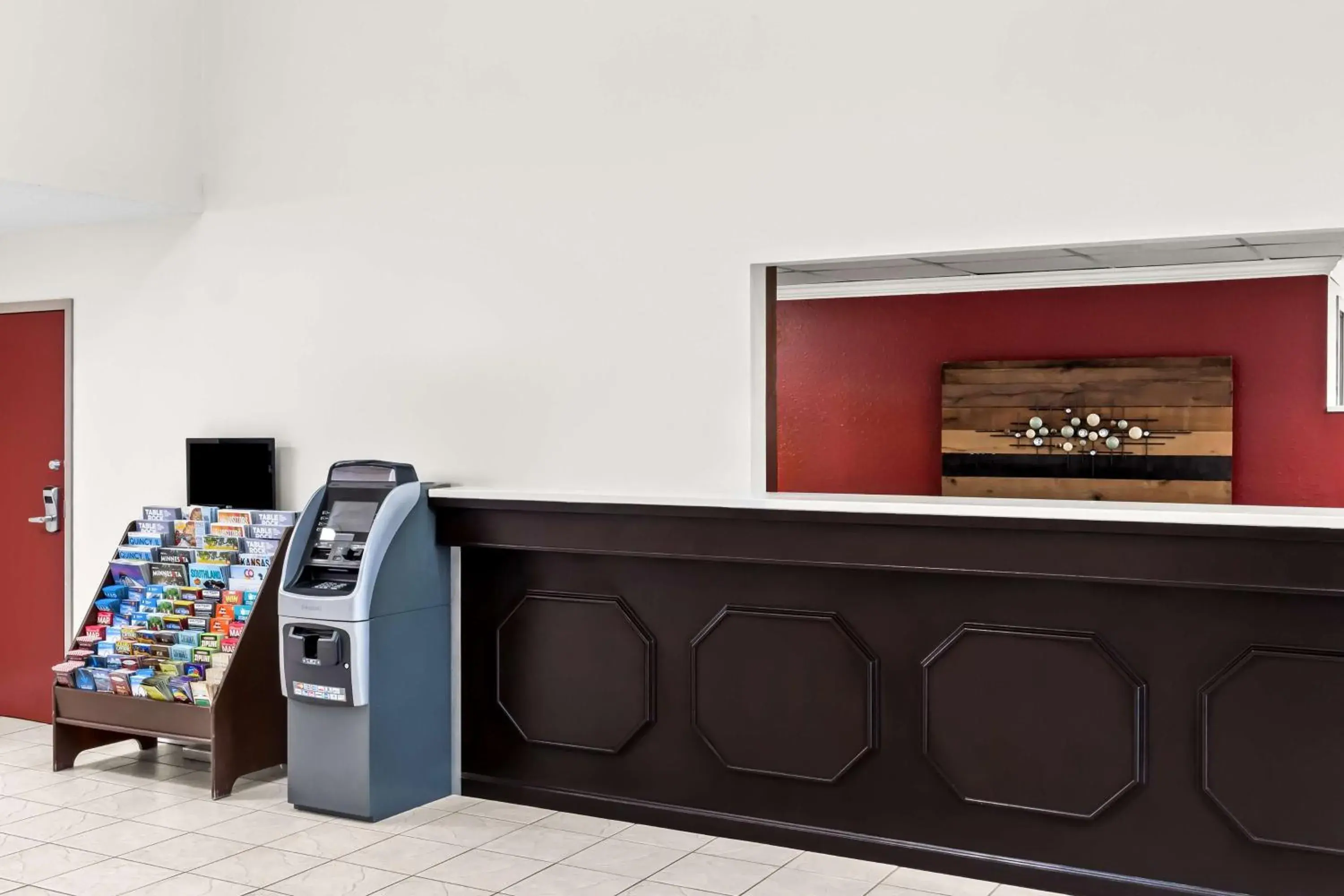 Lobby or reception in Red Lion Inn & Suites Saint Louis Lobby or reception in Red Lion Inn & Suites Saint Louis