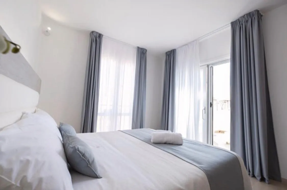 Photo of the whole room in Imera B&B