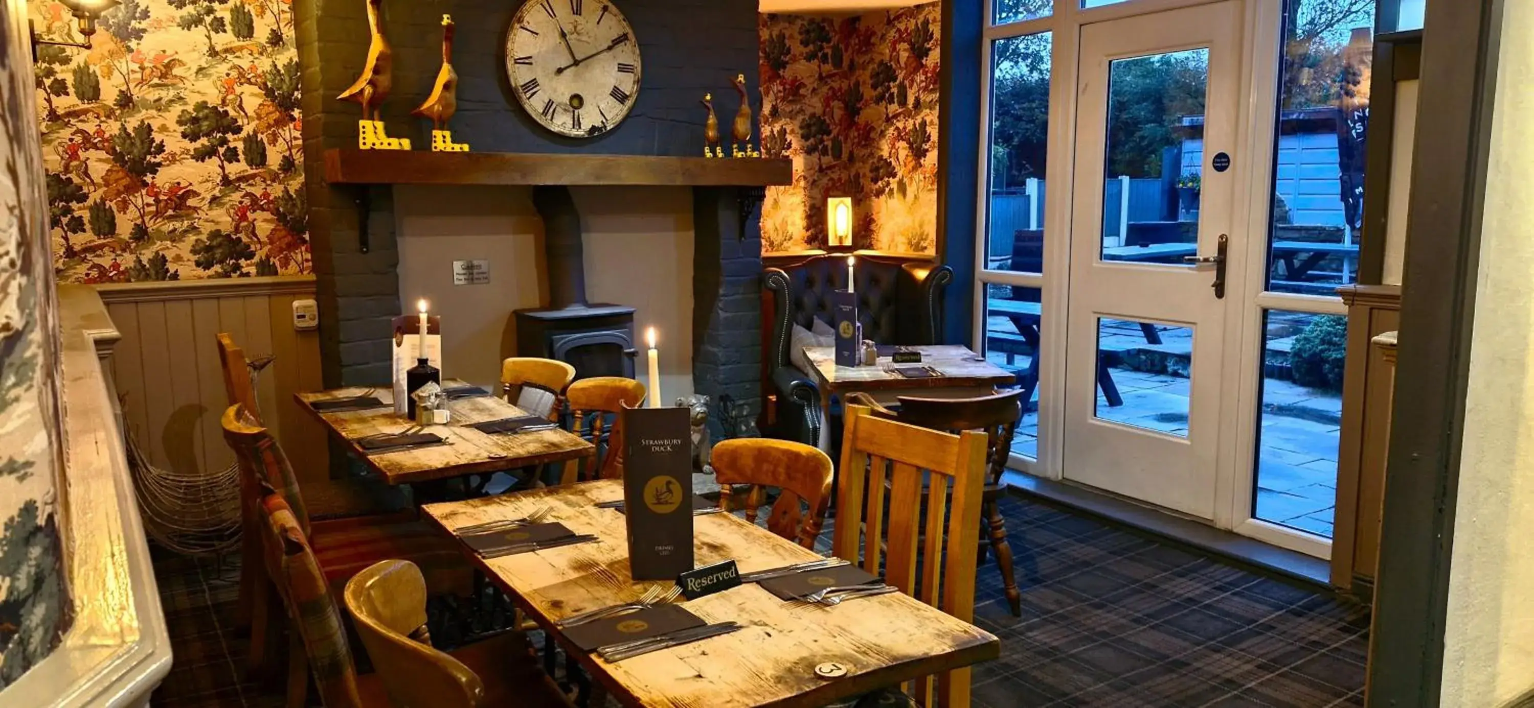 The Strawbury Duck Inn The Strawbury Duck Inn