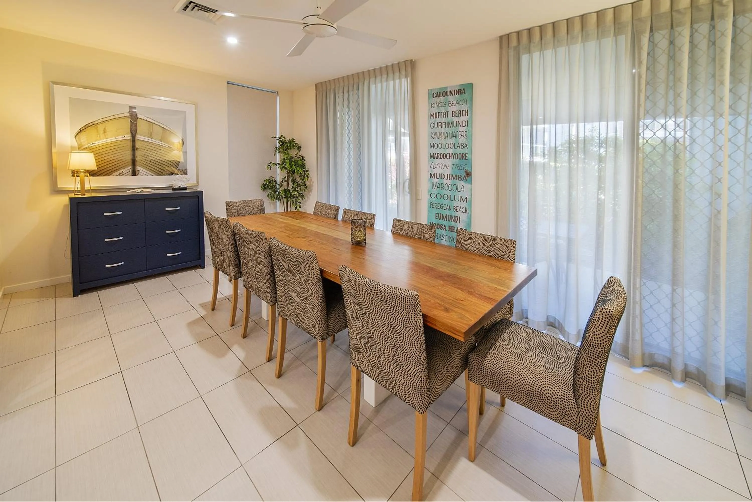 Dining area in Coolum At The Beach