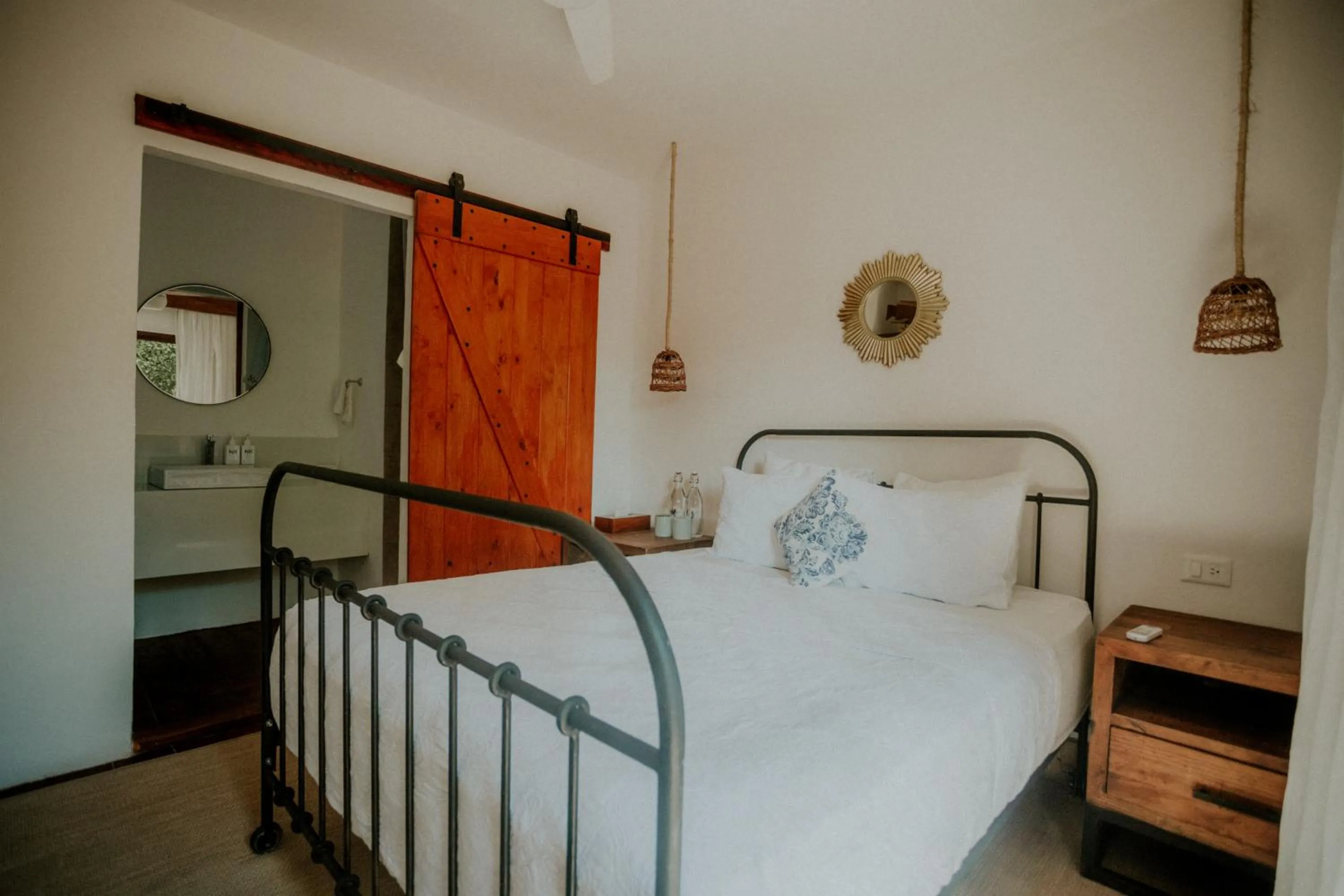 Bedroom, Bed in Hotel Casa HX - Adults Only