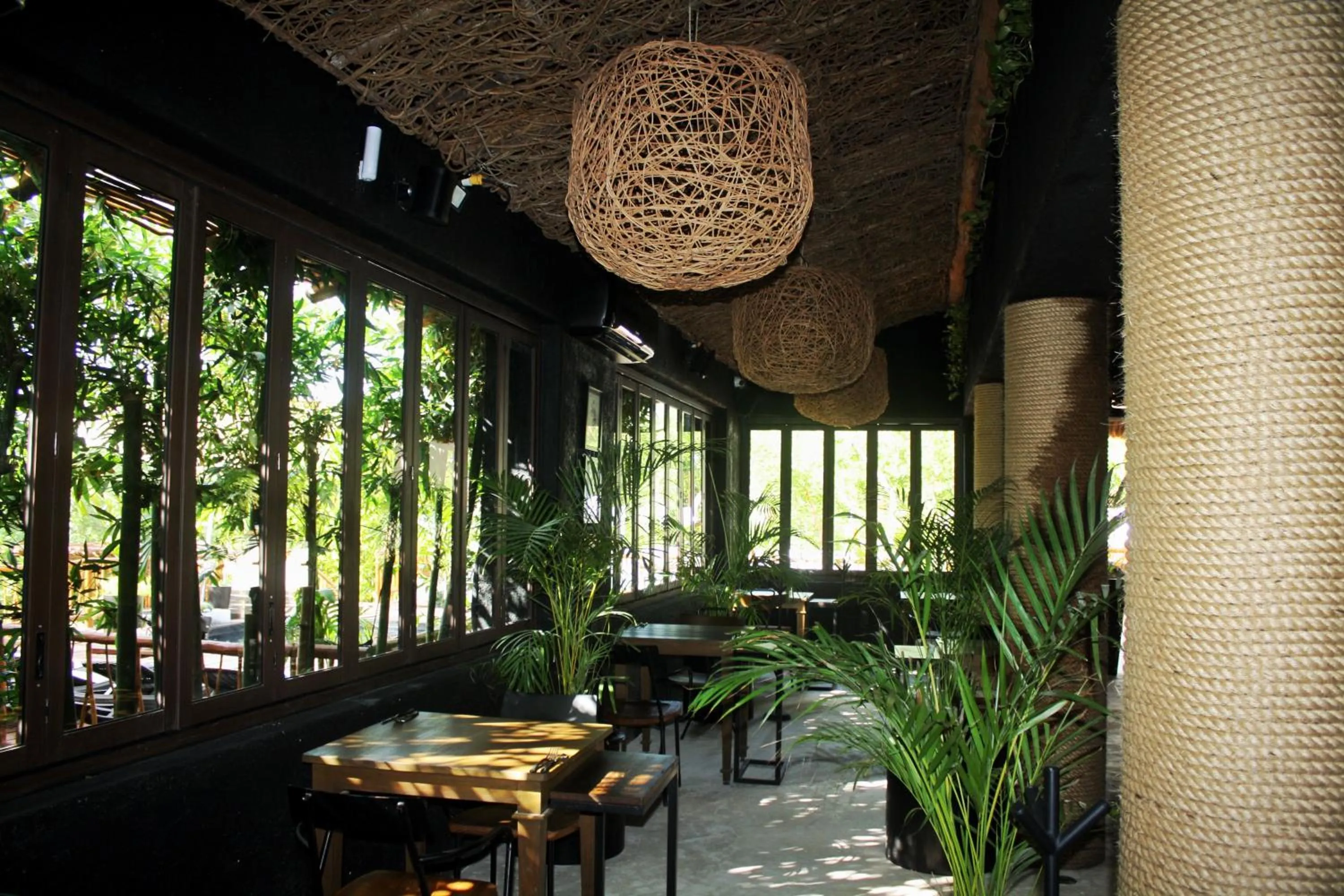 Restaurant/places to eat in Hotel Casa HX - Adults Only