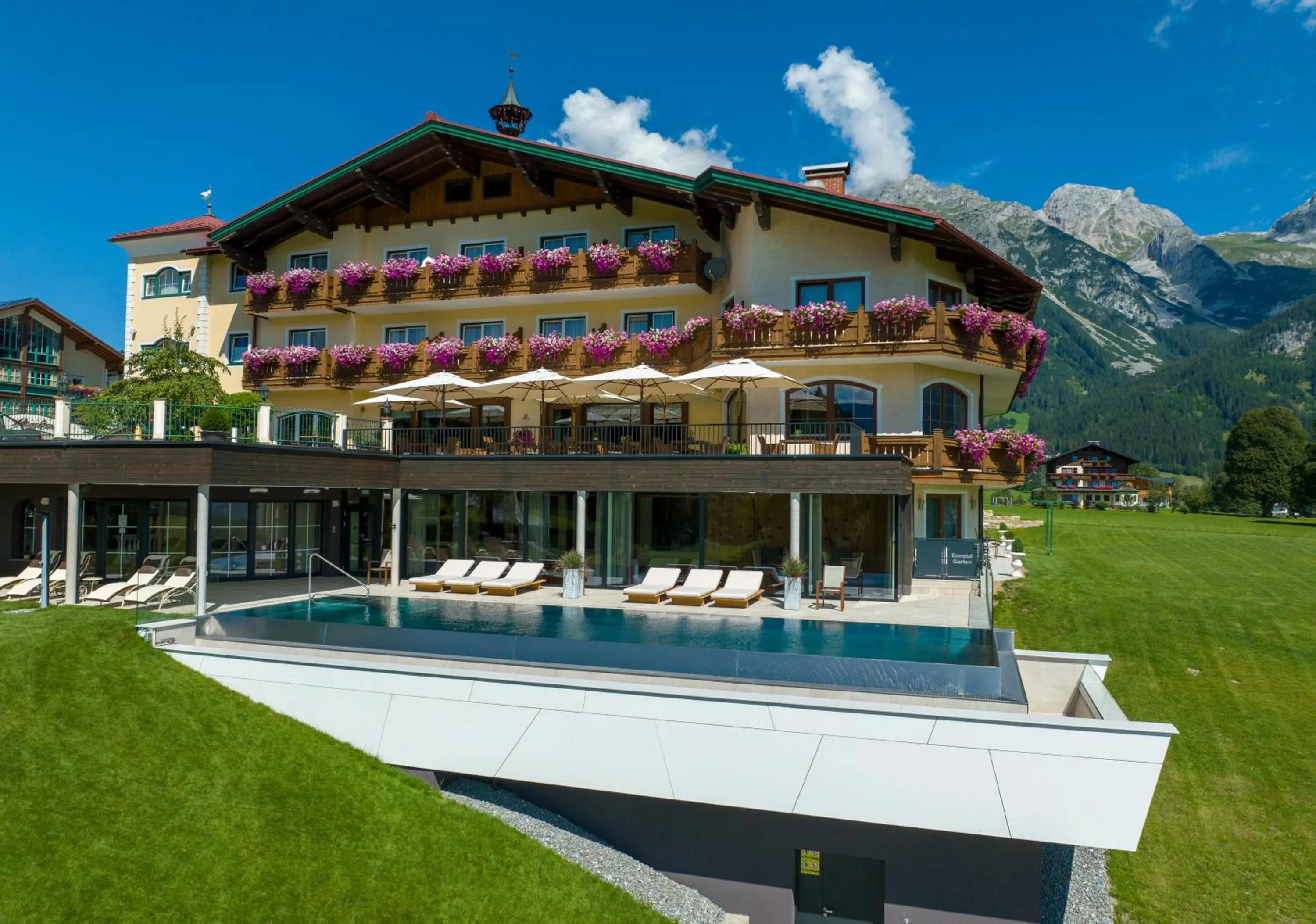 Facade/entrance in Hotel Ennstalerhof