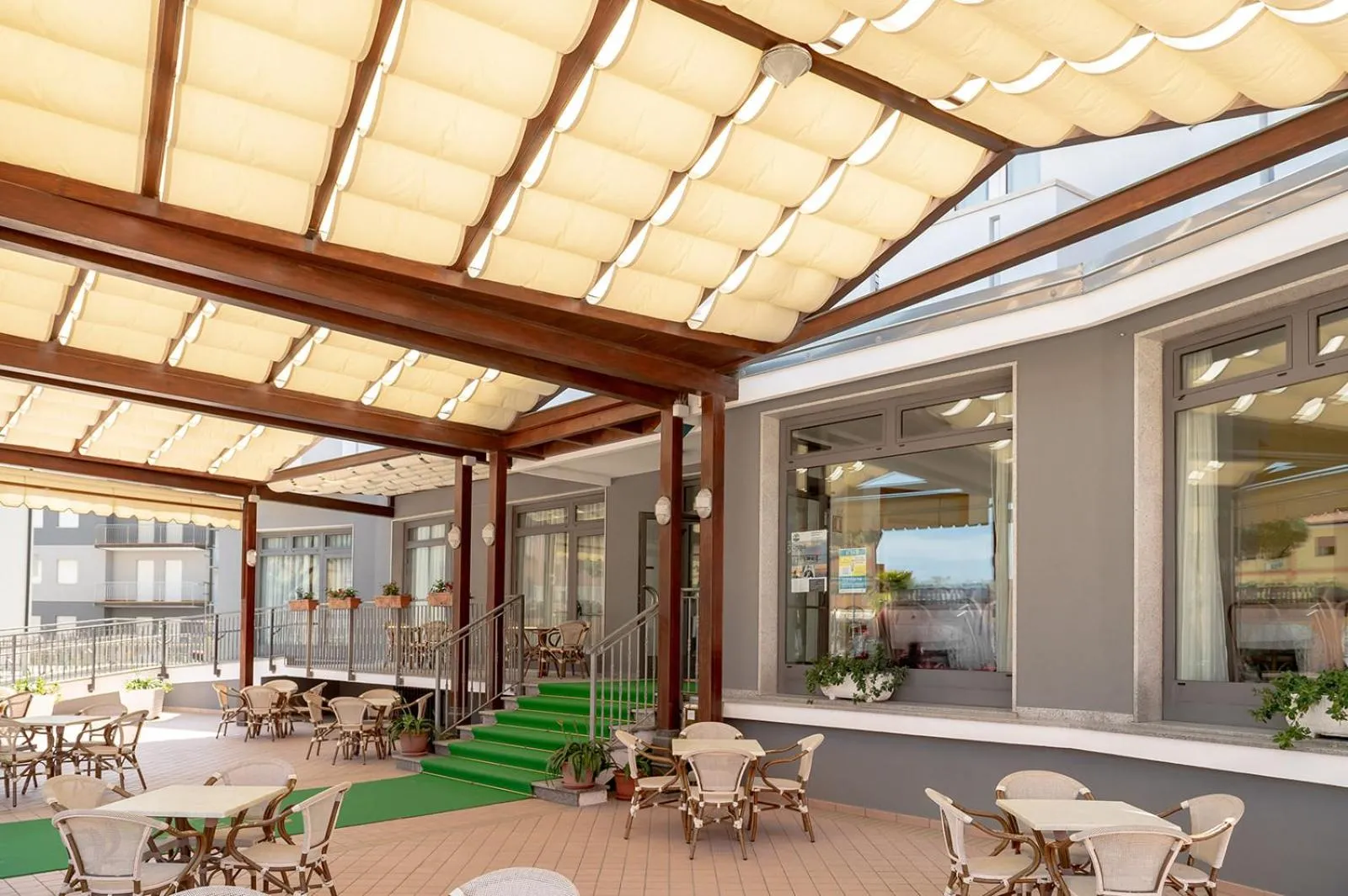 Balcony/Terrace in Hotel Milan