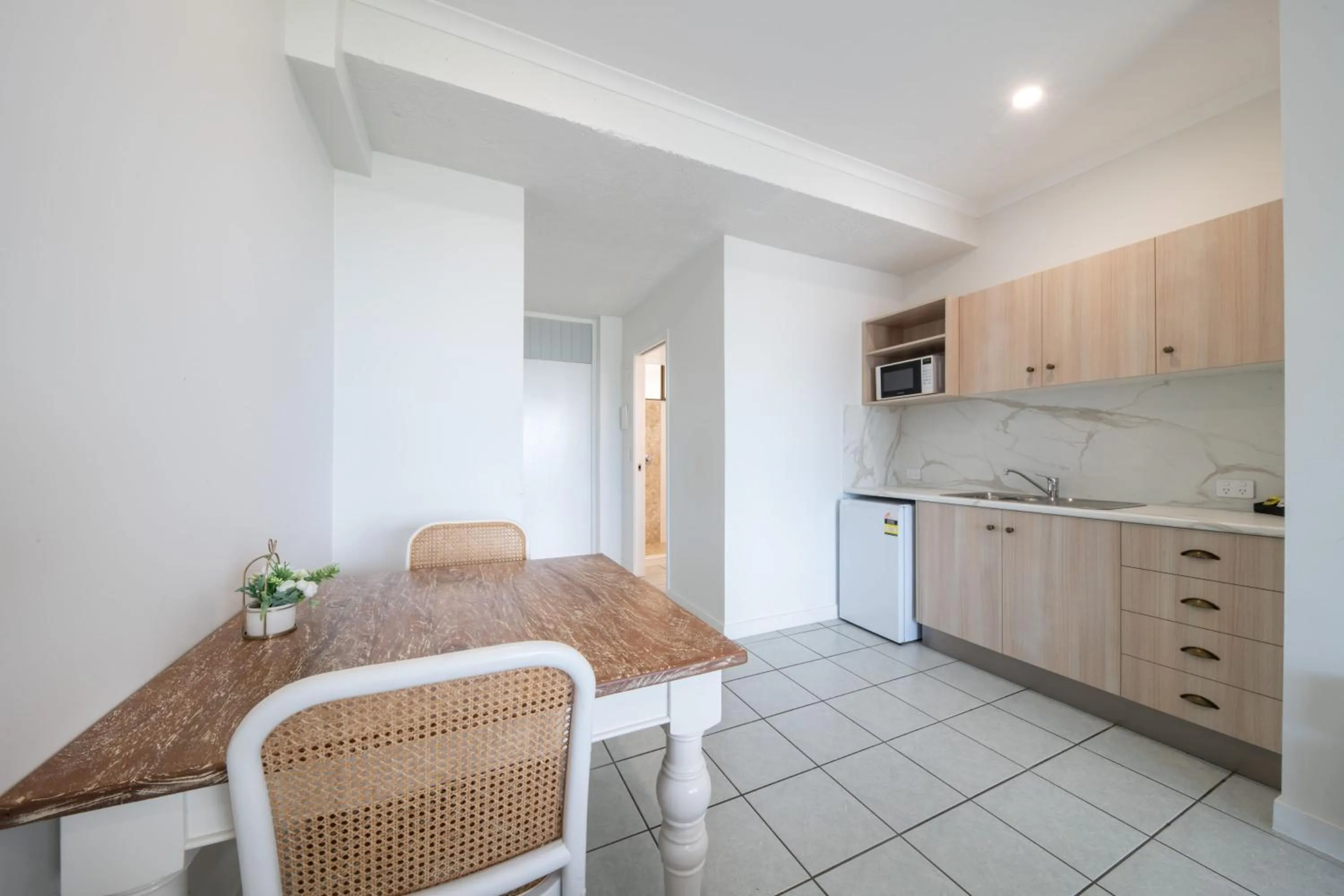 Kitchen or kitchenette in Whitsunday Terraces Resort