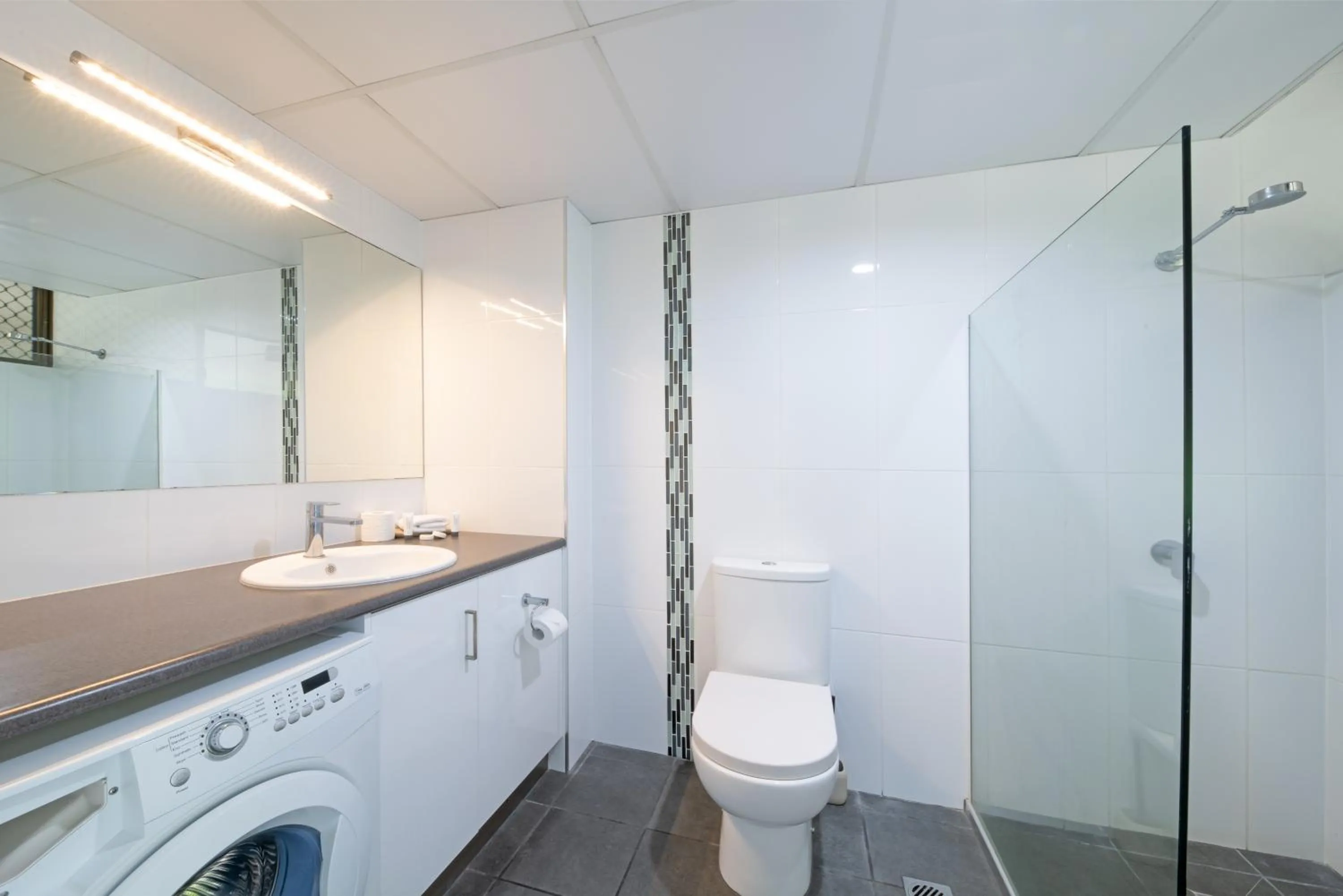 Shower in Whitsunday Terraces Resort