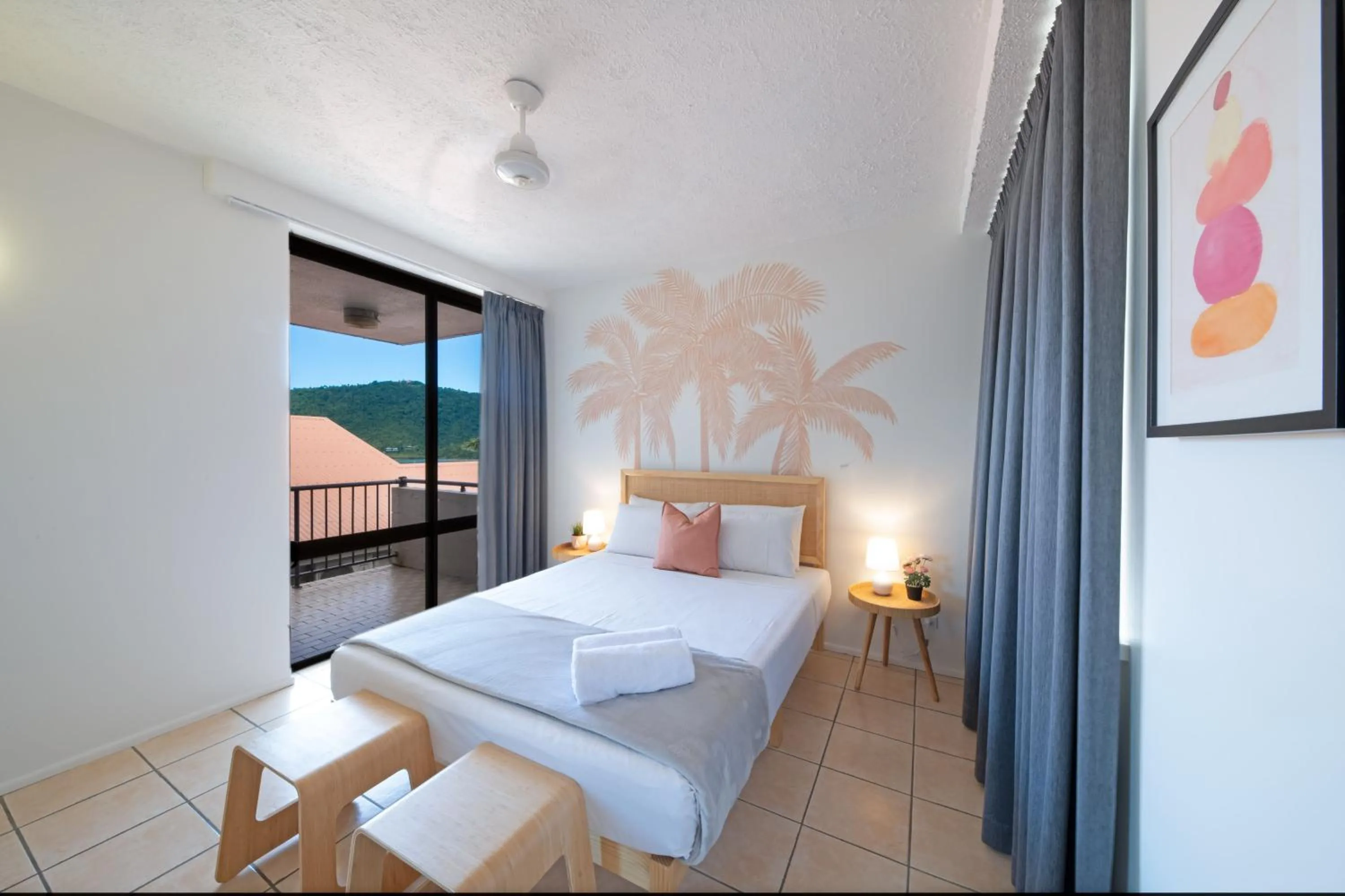 Bed in Whitsunday Terraces Resort