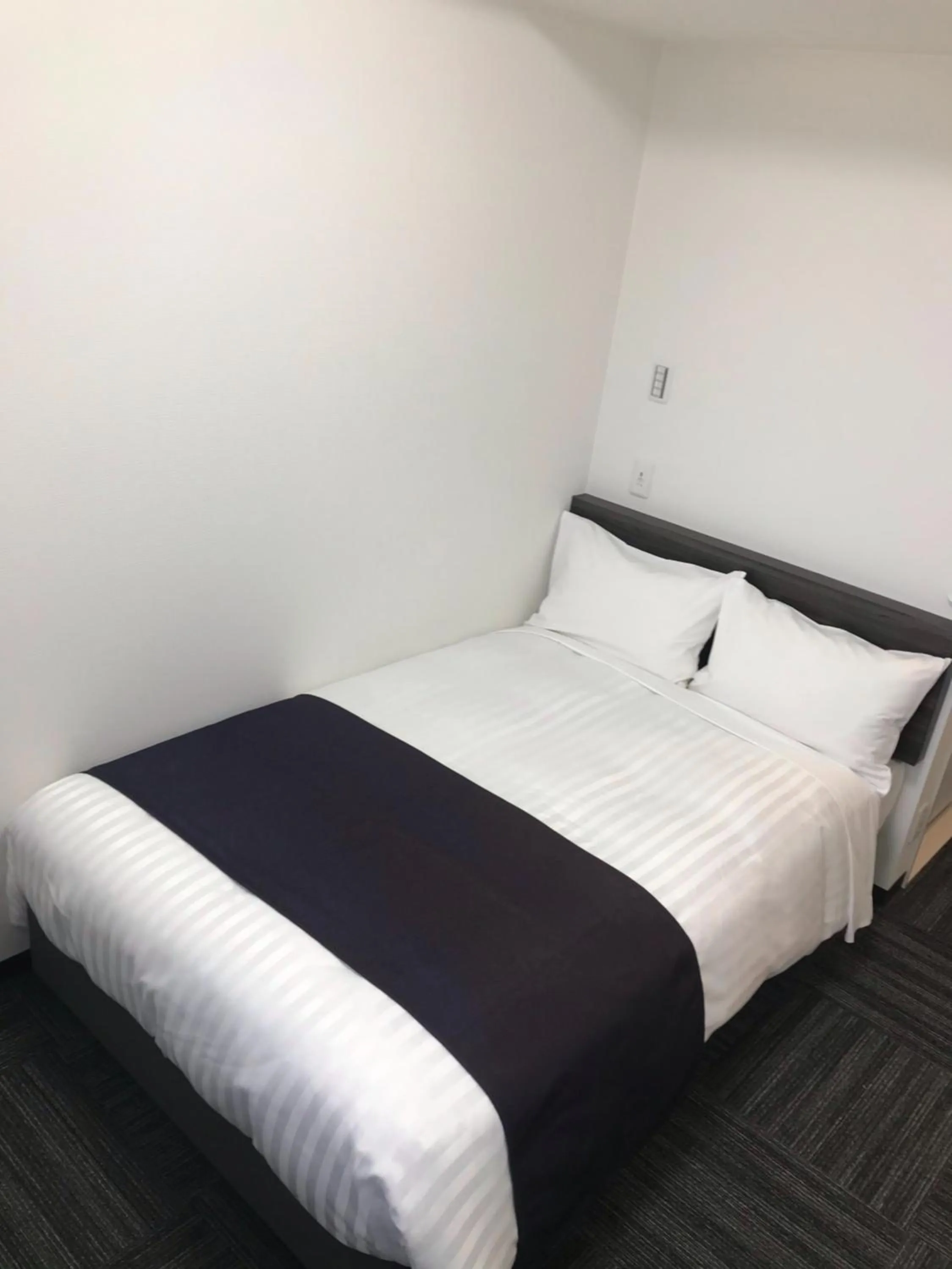 Bed in Okachimachi Urban Hotel