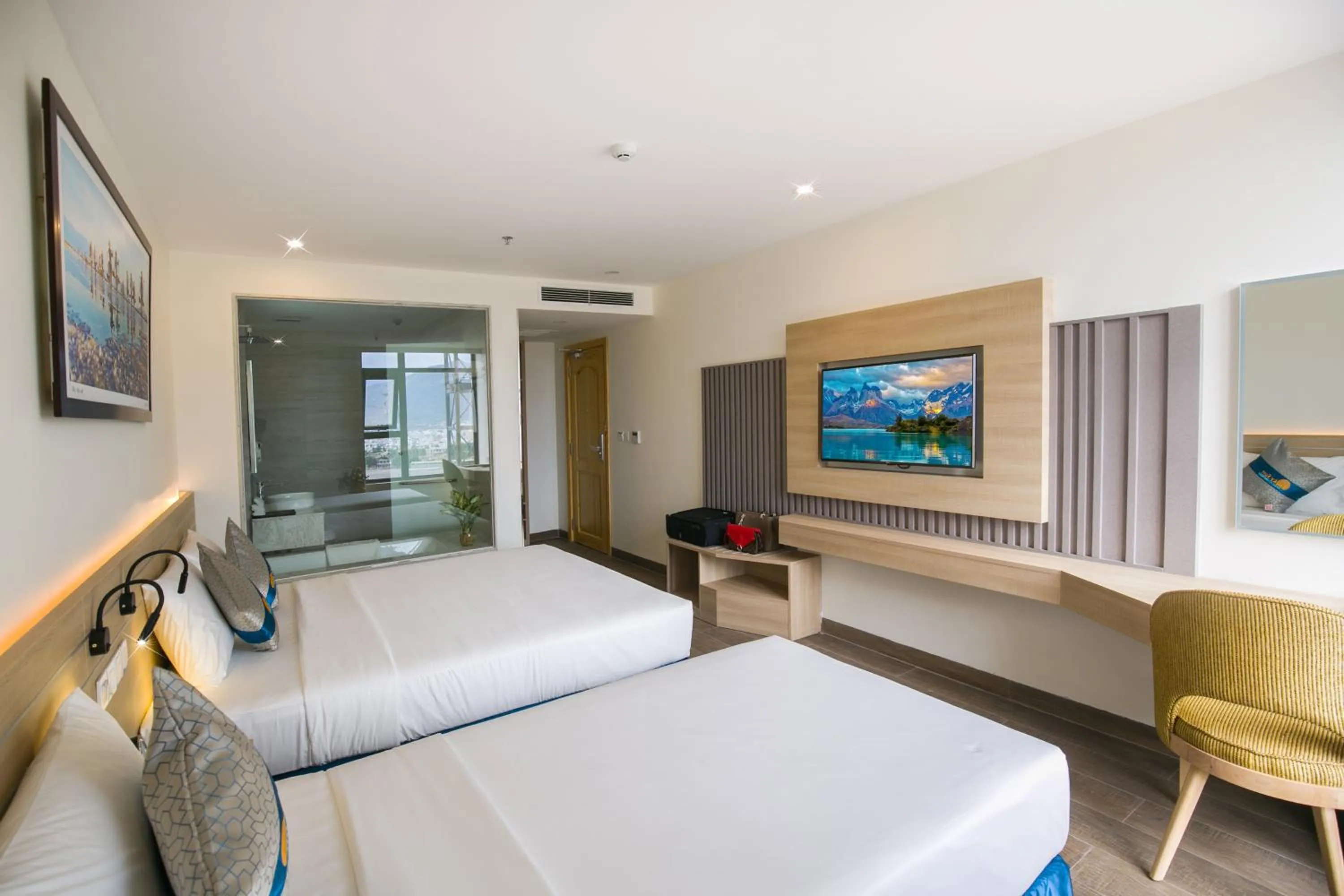 Bedroom, Bed in Lucky Sun Hotel Nha Trang Beach