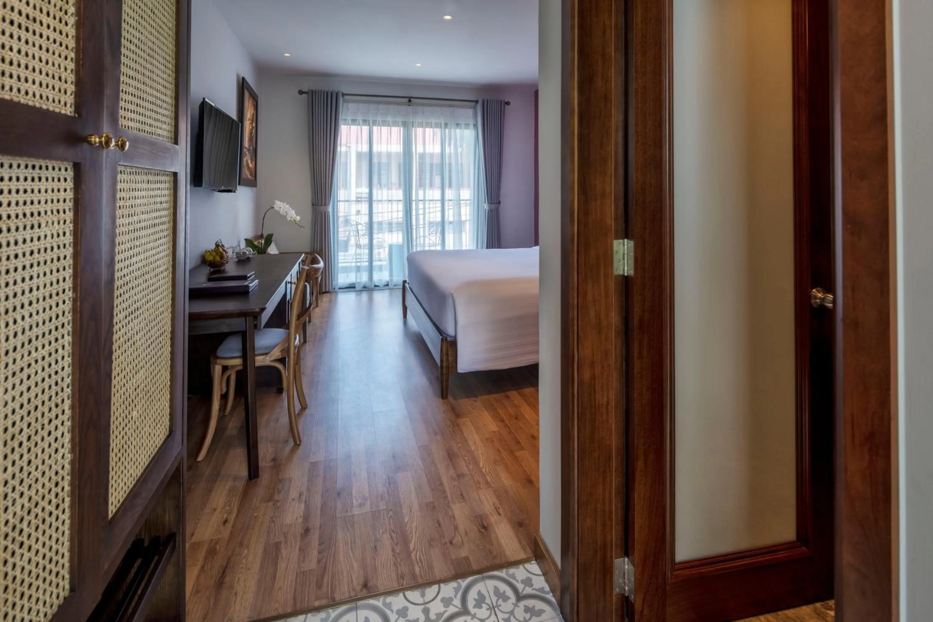 Photo of the whole room, Bed in Salmalia Boutique Hotel & Spa