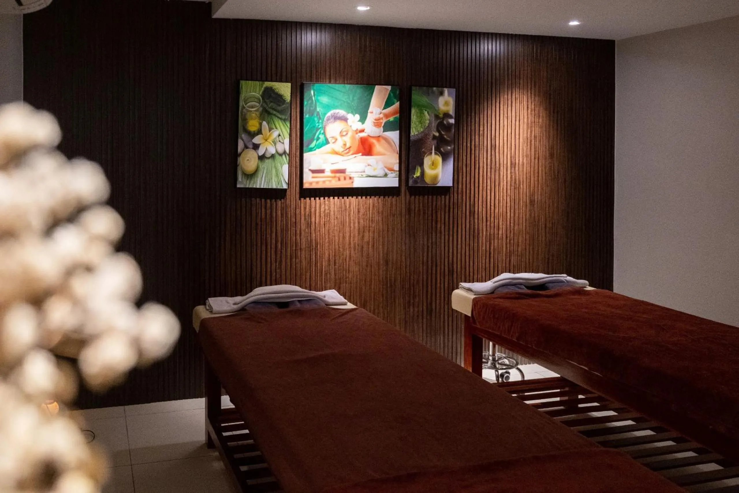 Massage, Bed in Salmalia Boutique Hotel & Spa