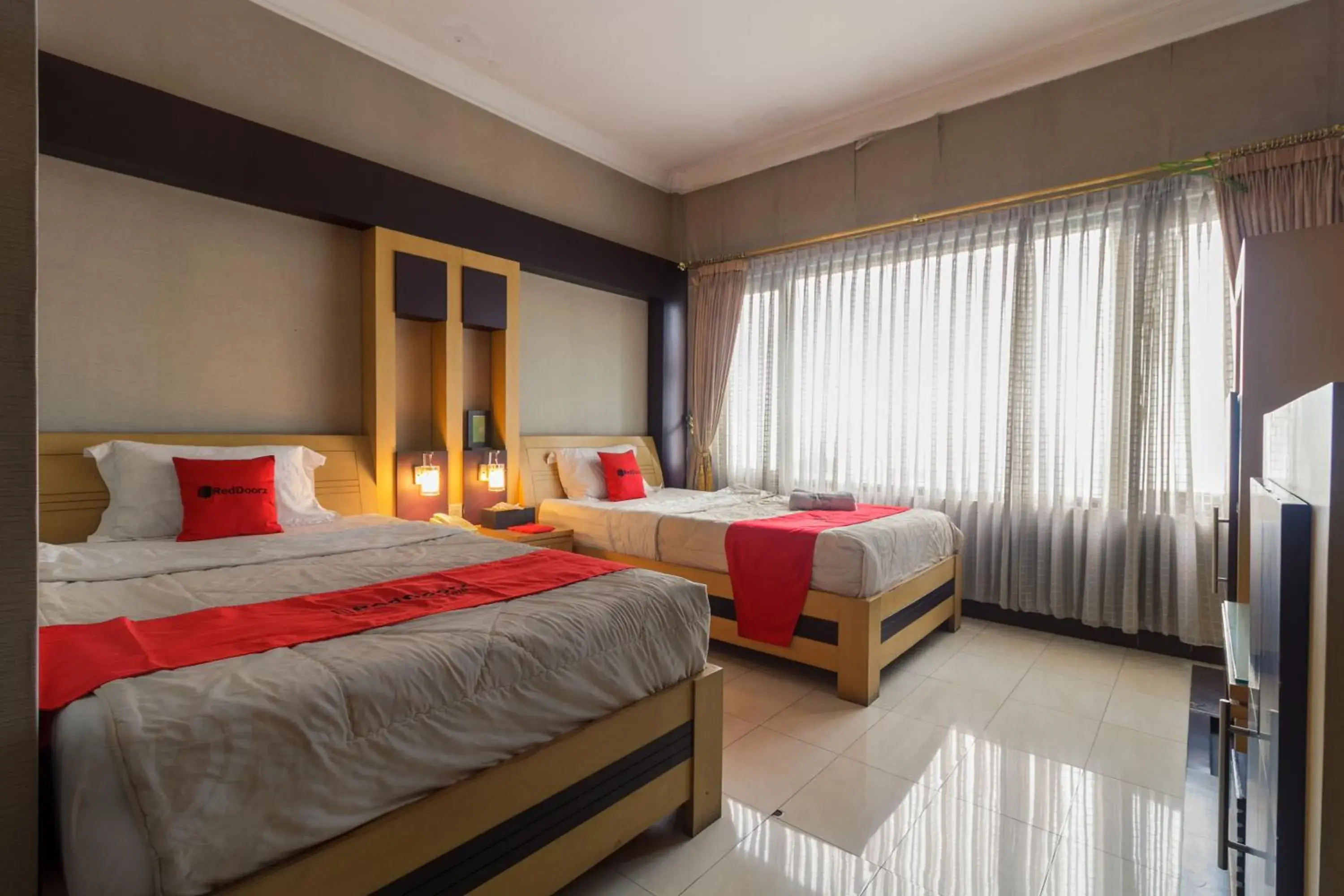 Bedroom, Bed in RedDoorz Syariah @ Cipanas Bedroom, Bed in RedDoorz Syariah @ Cipanas