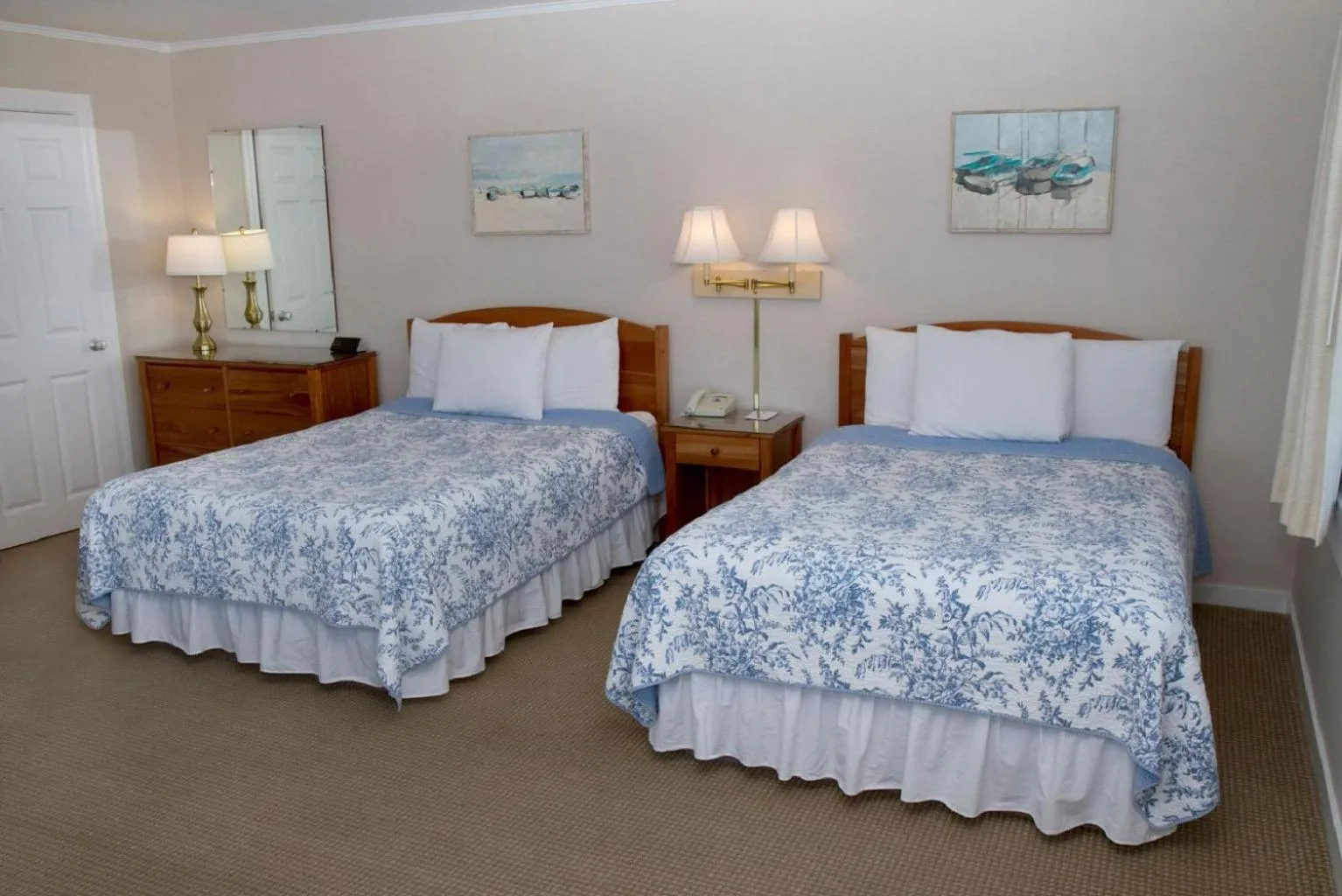 Bed in The Hawthorne