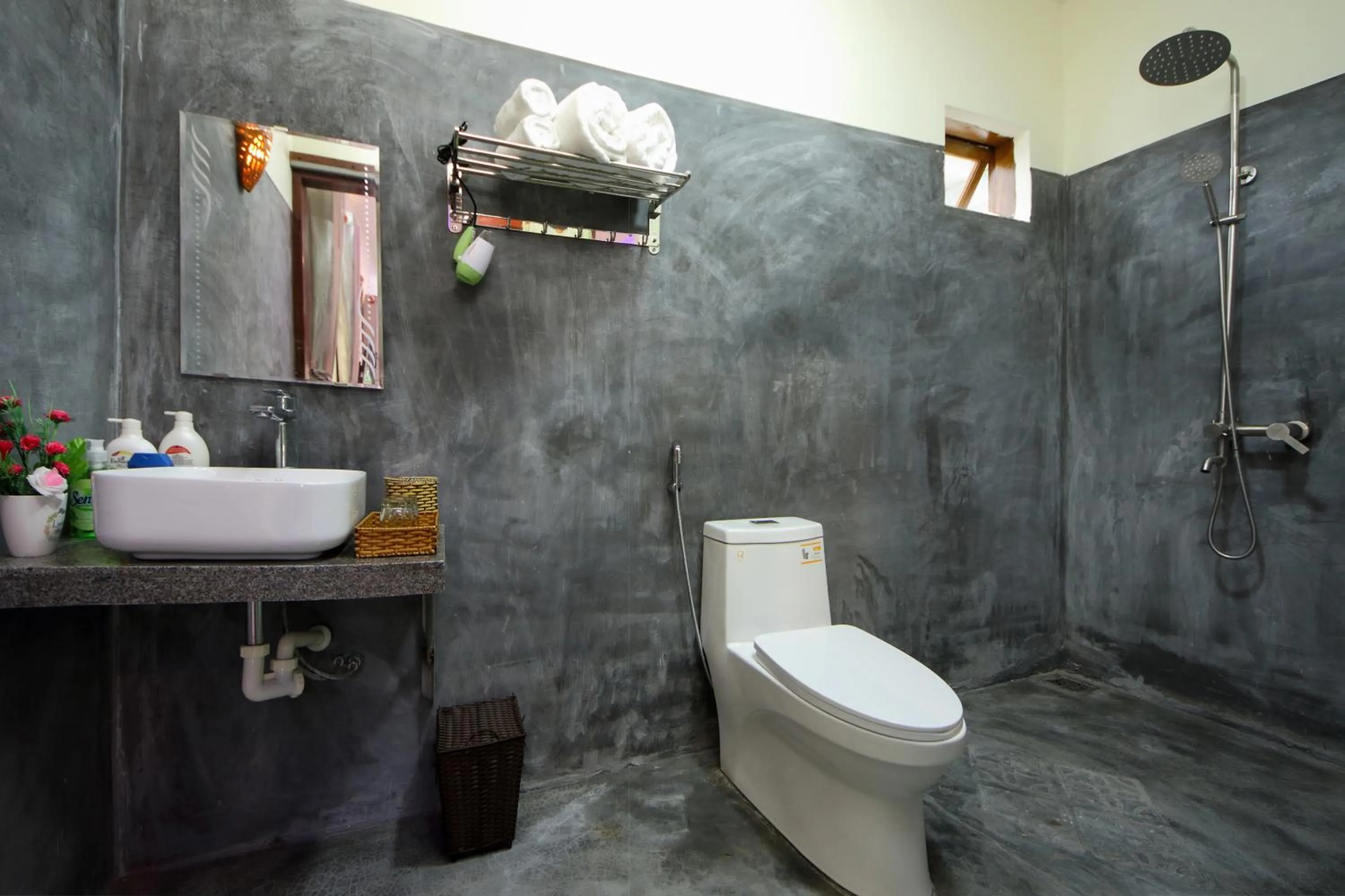 Shower in Hoi An Blue Seaside Homestay