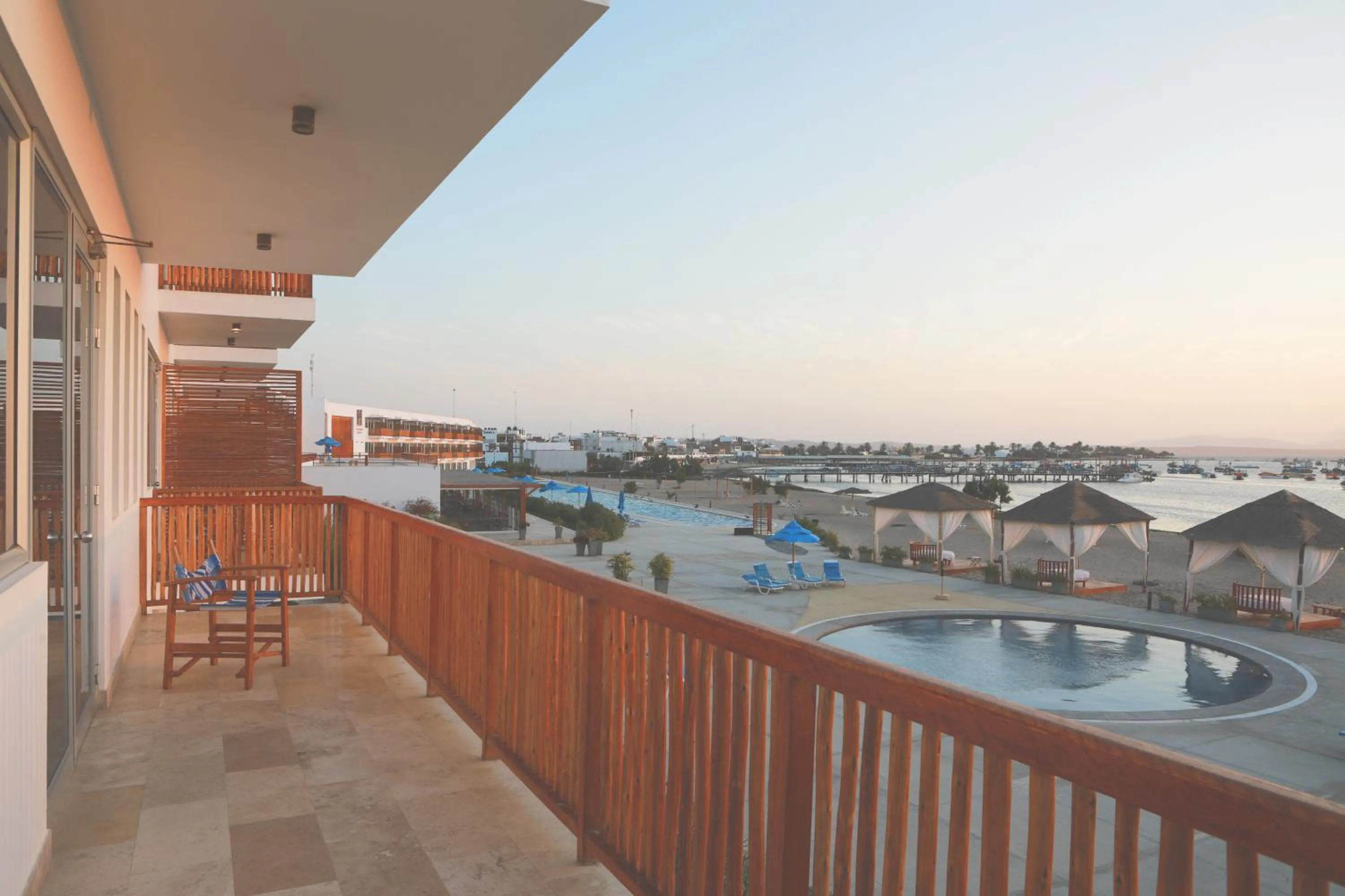 Triple Room with Sea View in San Agustin Paracas