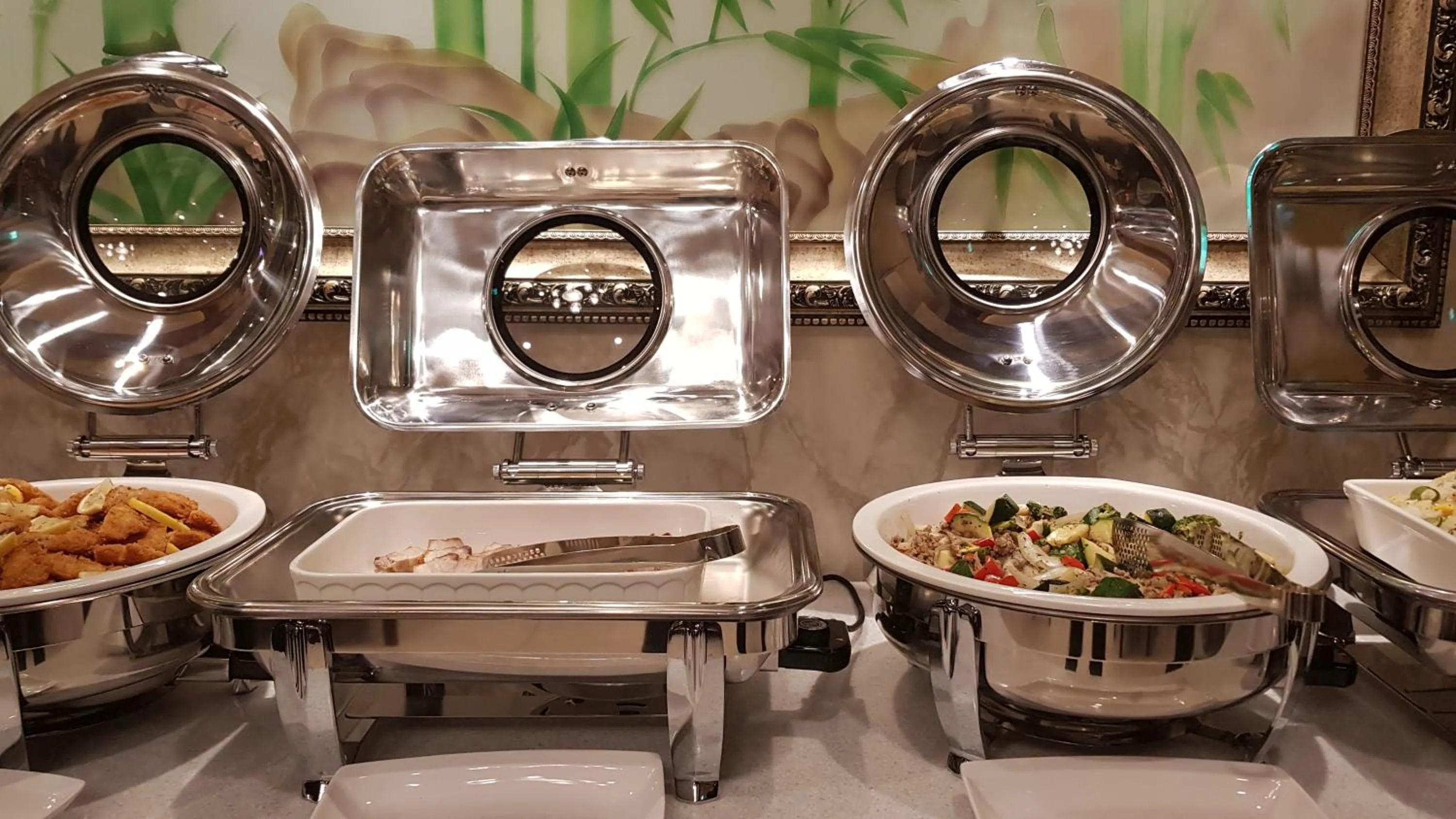 Breakfast in Symphony Hotel