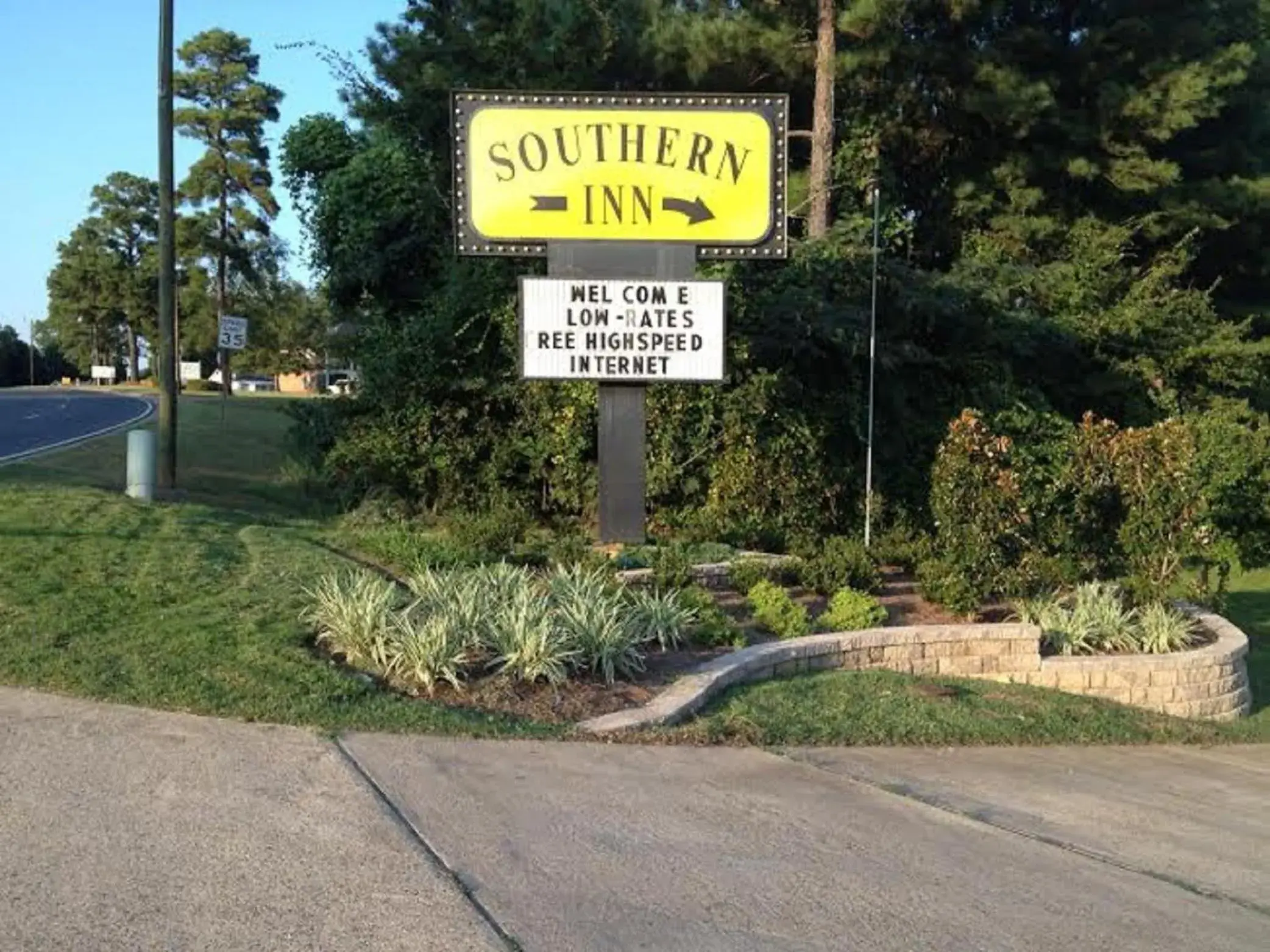 Southern Inn Minden Southern Inn Minden