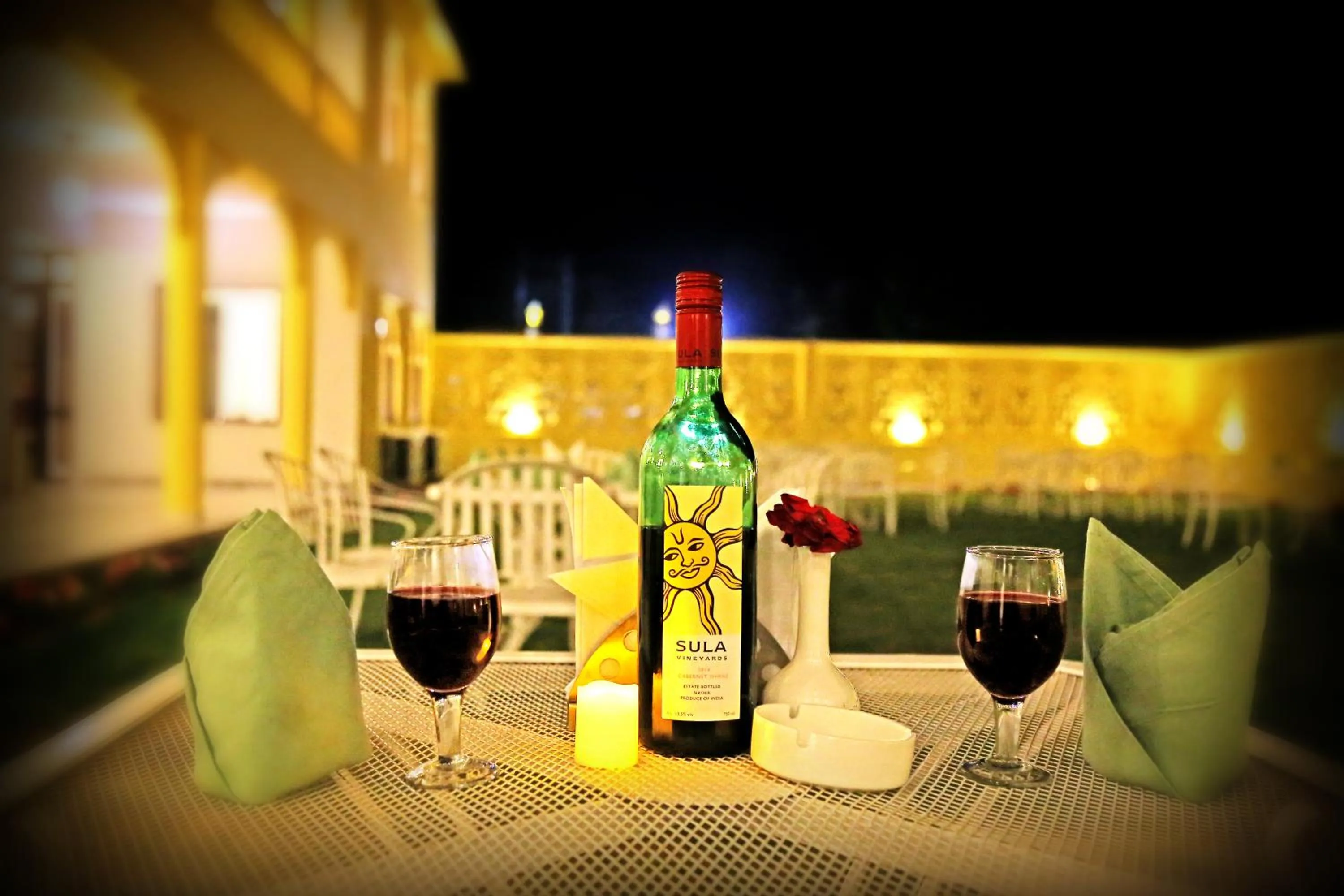 Drinks in Atulya Niwas