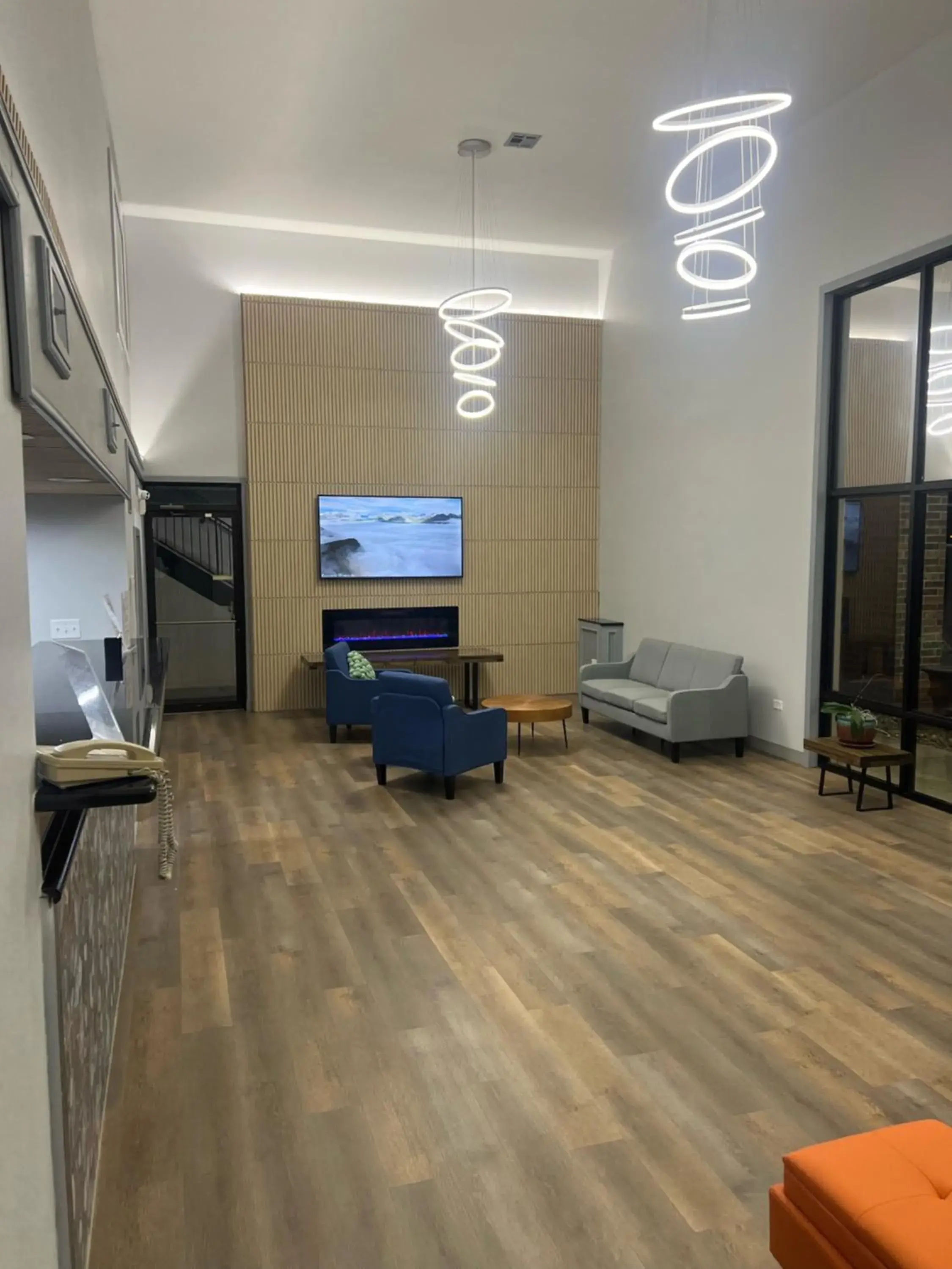 Lobby or reception in Walnut Inn Roland Lobby or reception in Walnut Inn Roland